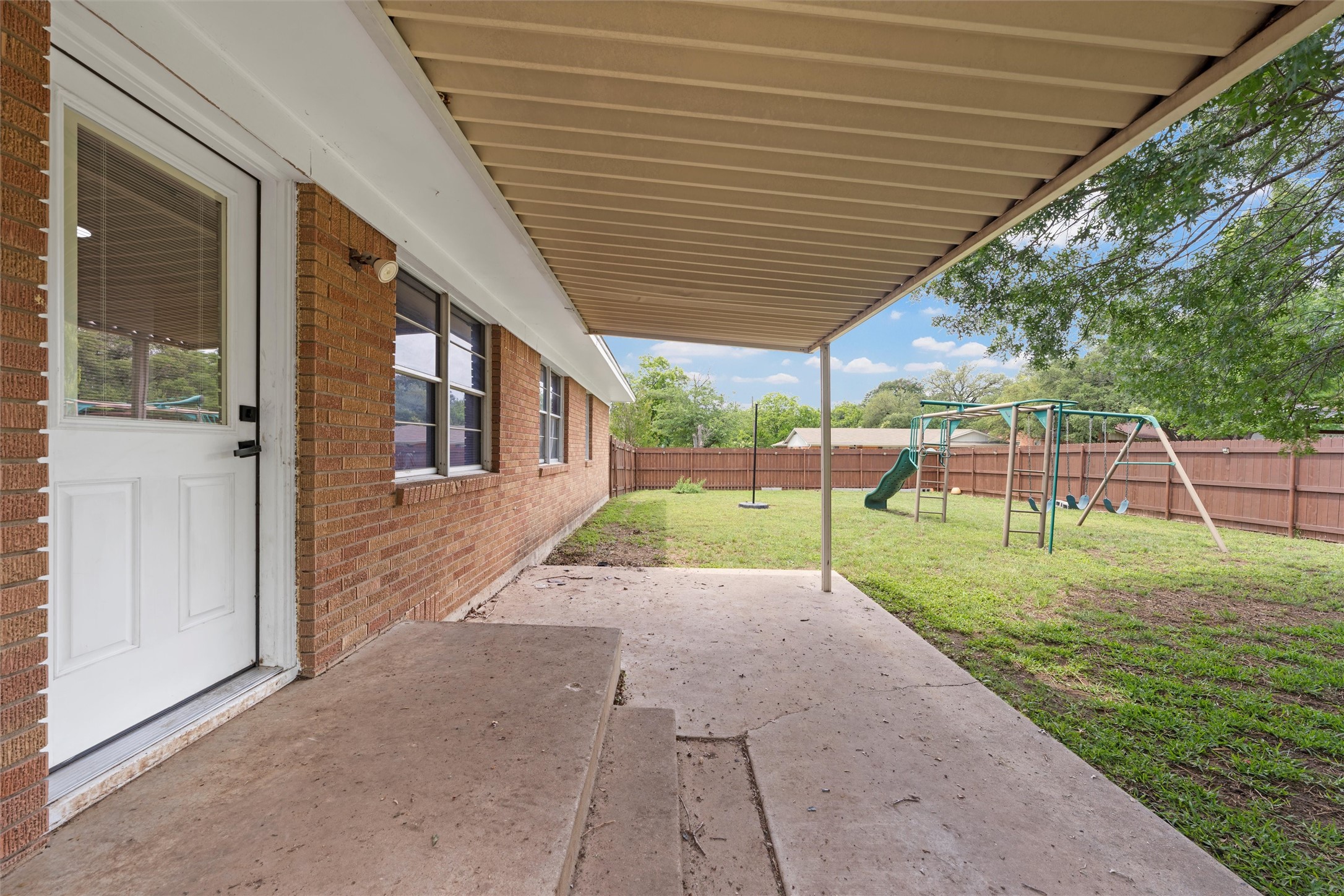 5517 Fairview Drive