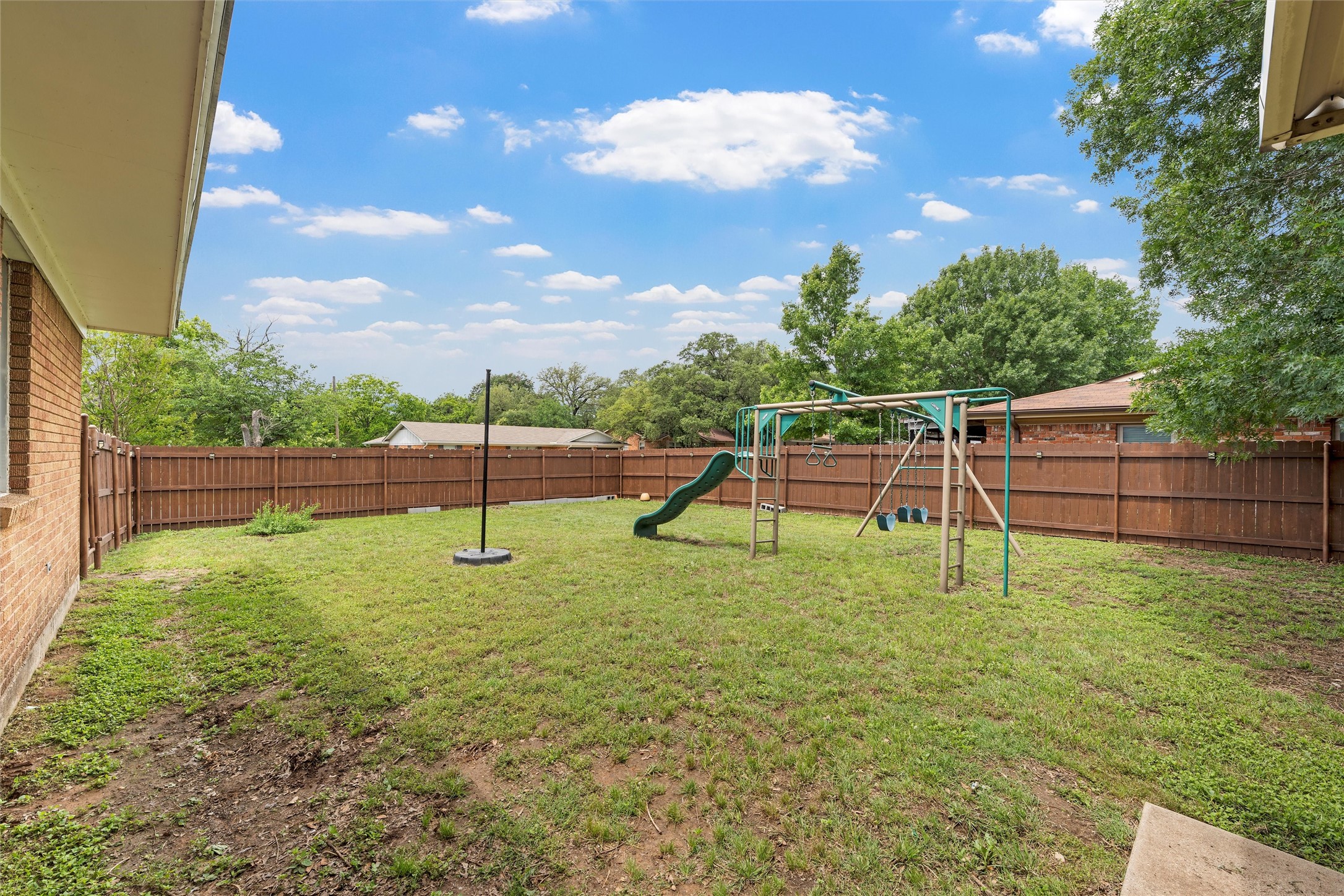 5517 Fairview Drive