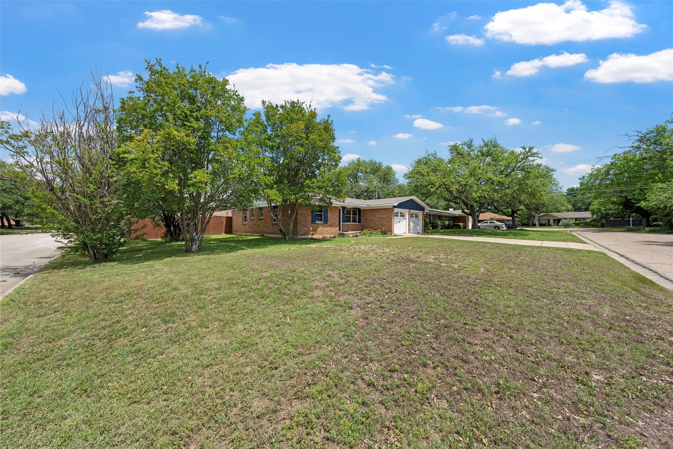 5517 Fairview Drive