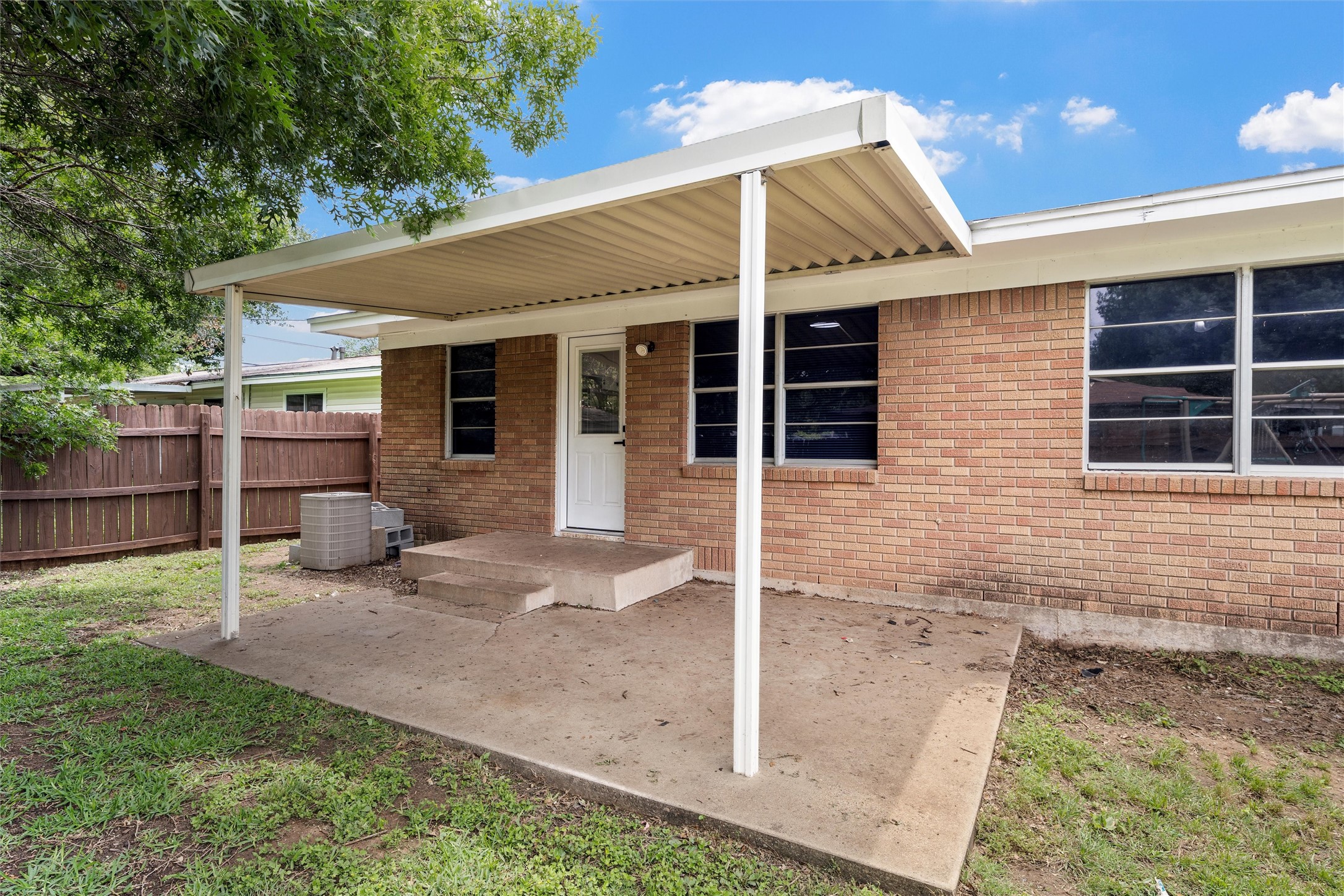 5517 Fairview Drive