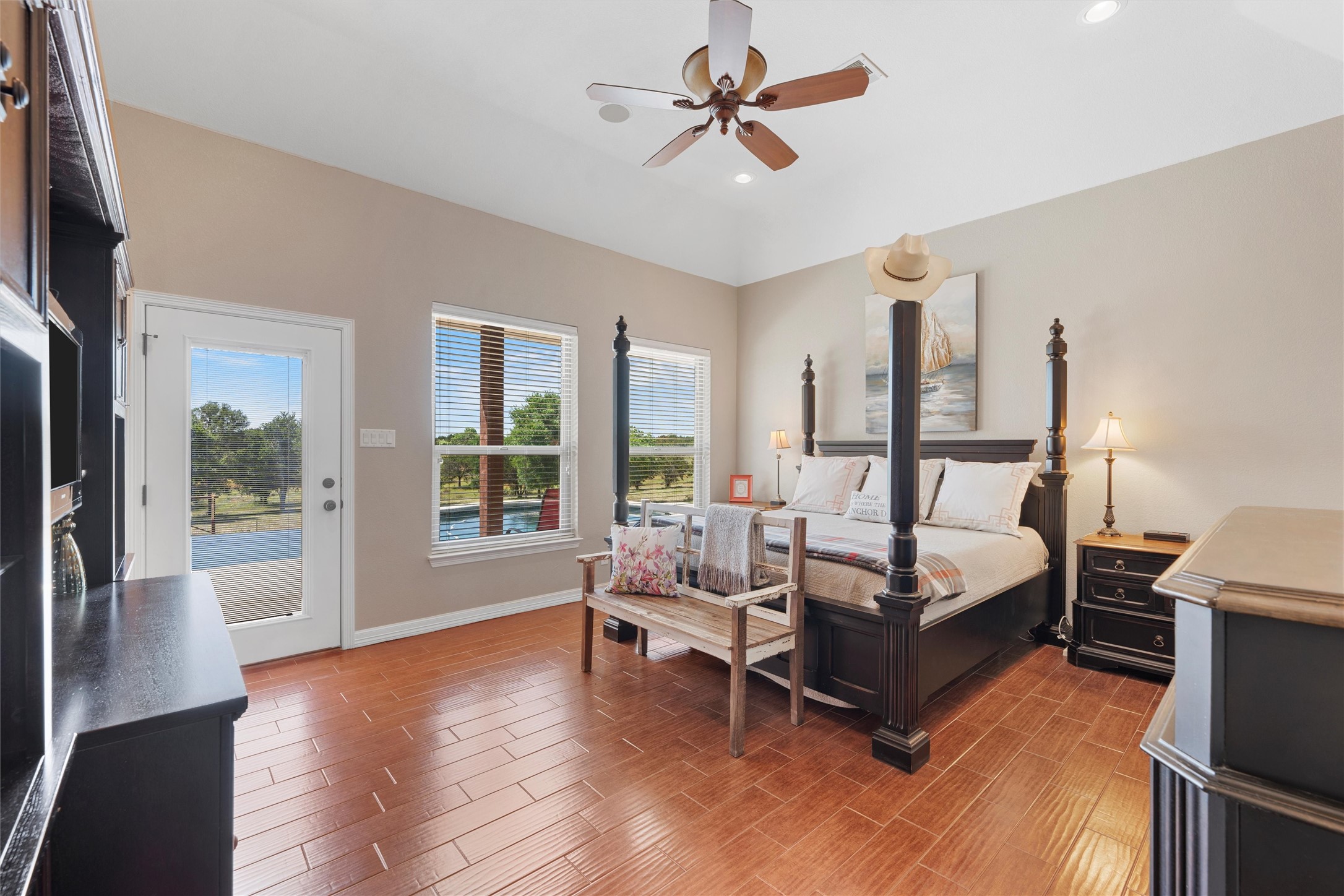 1527 Old Ranch Road