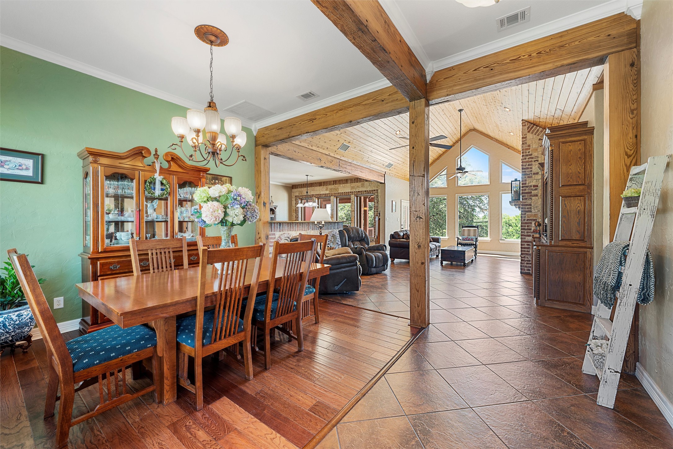 1527 Old Ranch Road