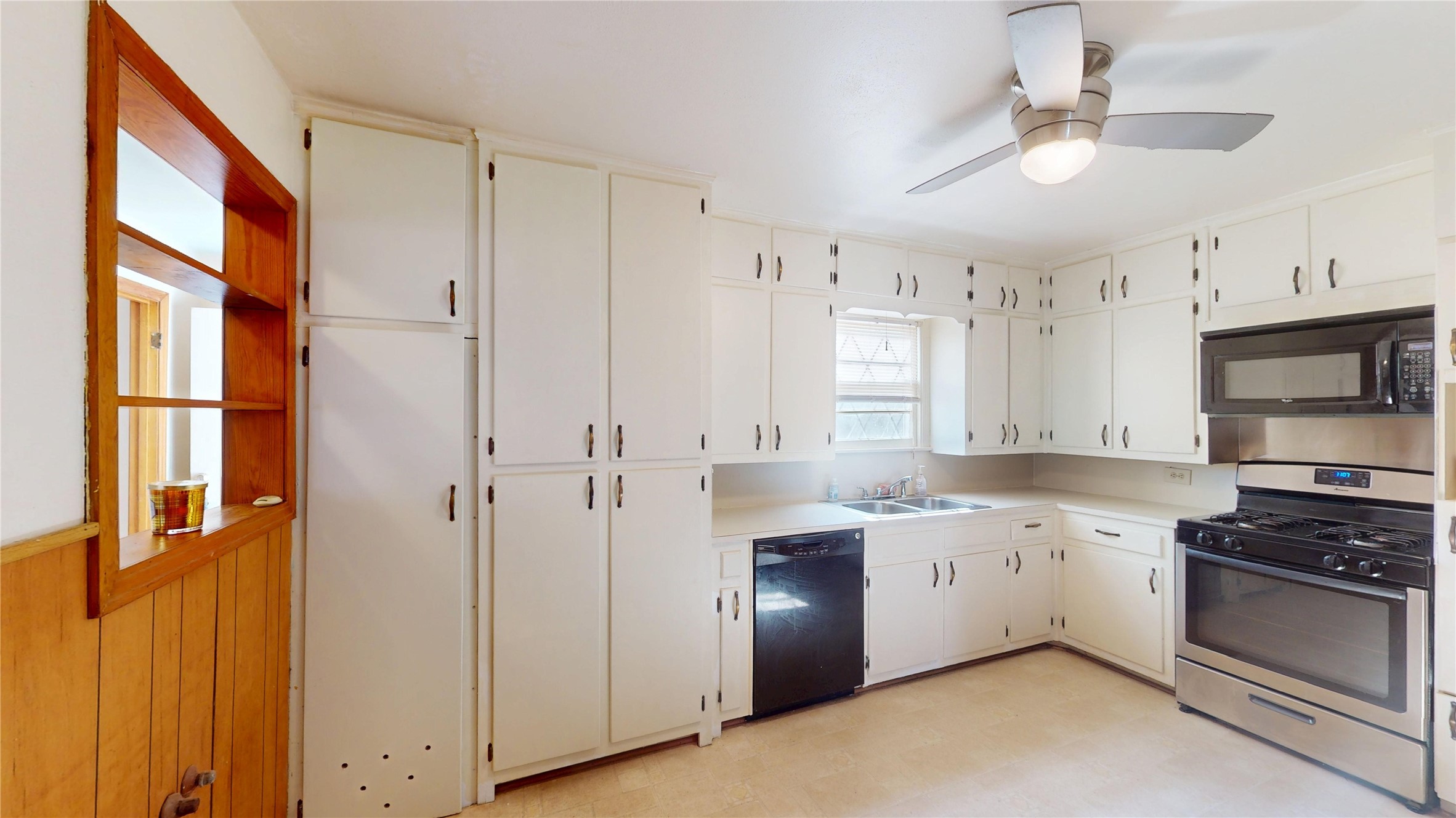 3125 Mcferrin Avenue