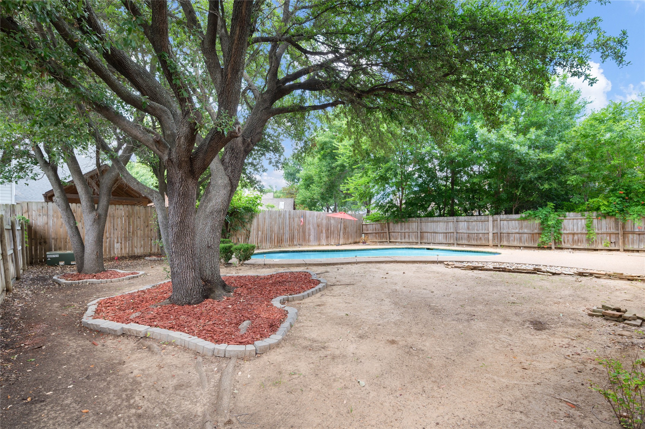 6114 Pinwood Cr