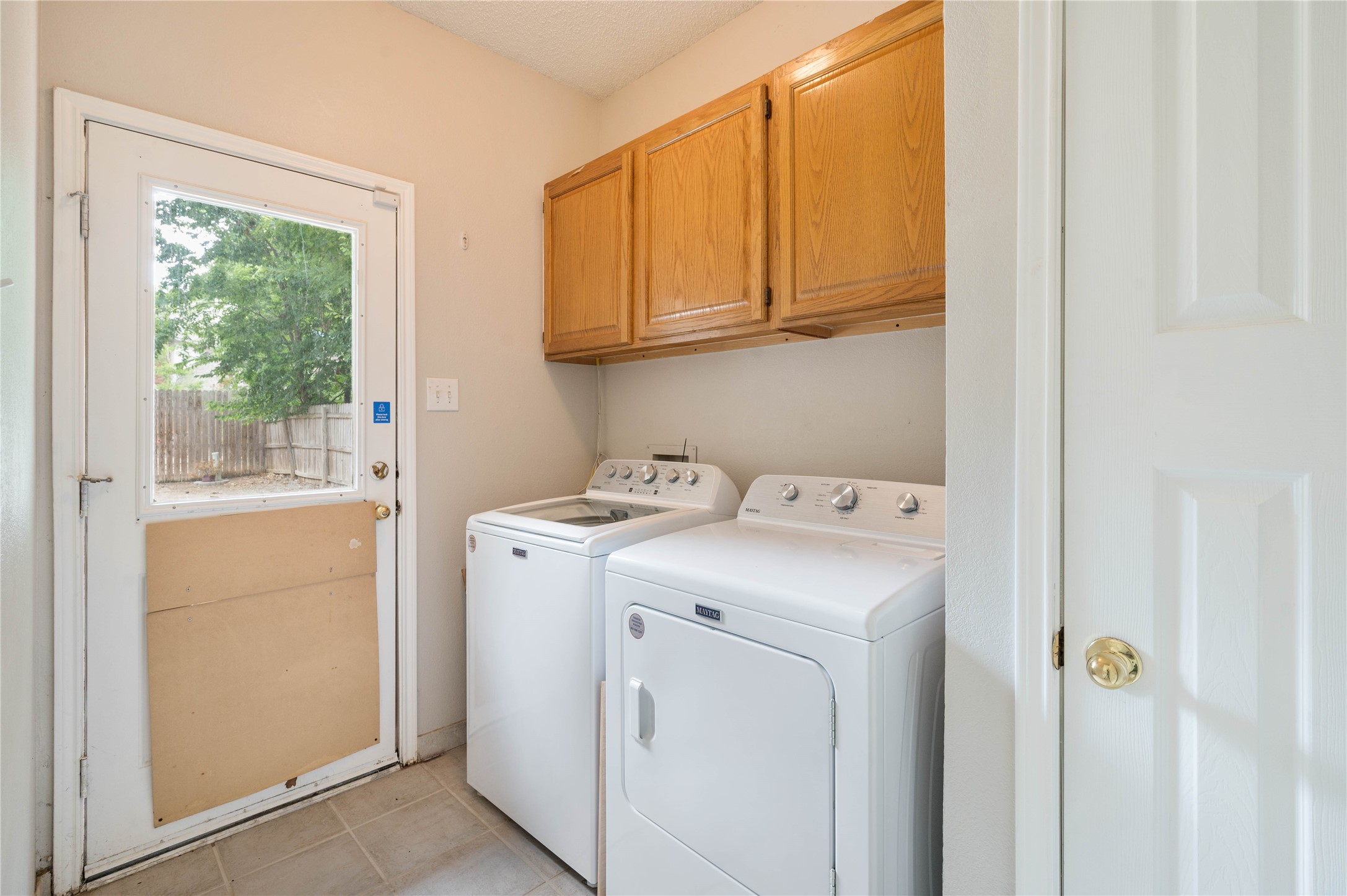 6114 Pinwood Cr