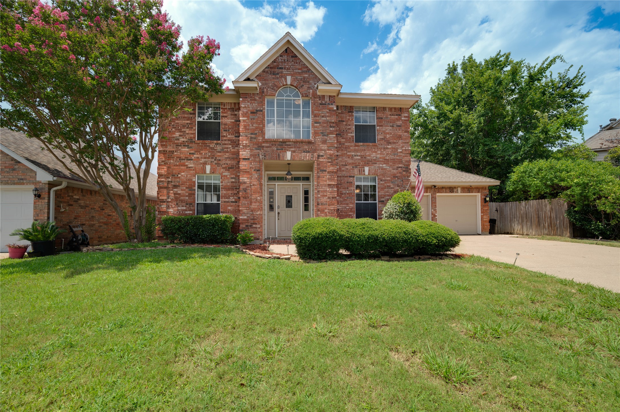 6114 Pinwood Cr