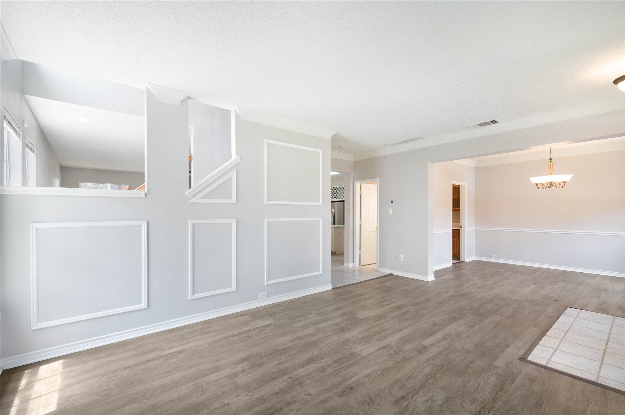 6114 Pinwood Cr