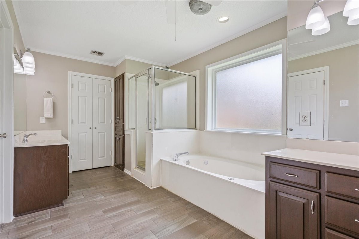 1102 Evening Sun Lane