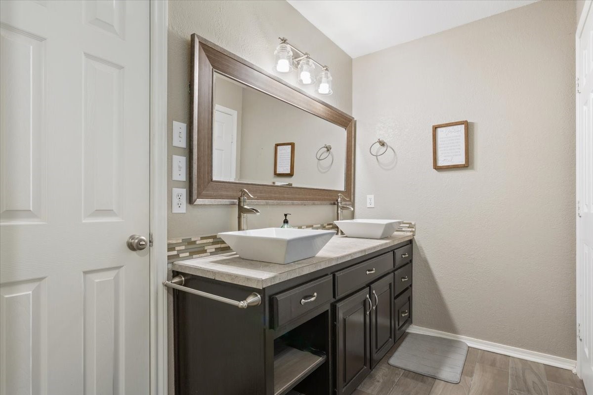 1102 Evening Sun Lane