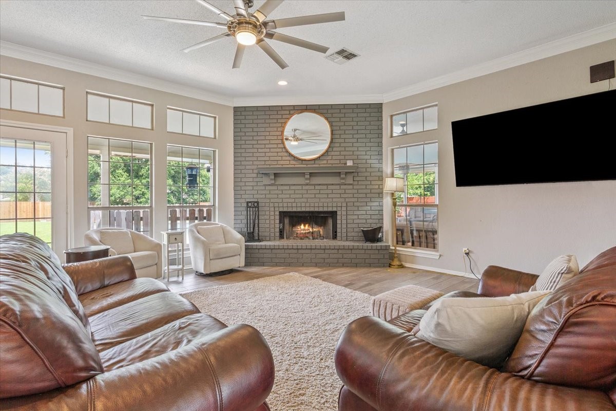 1102 Evening Sun Lane