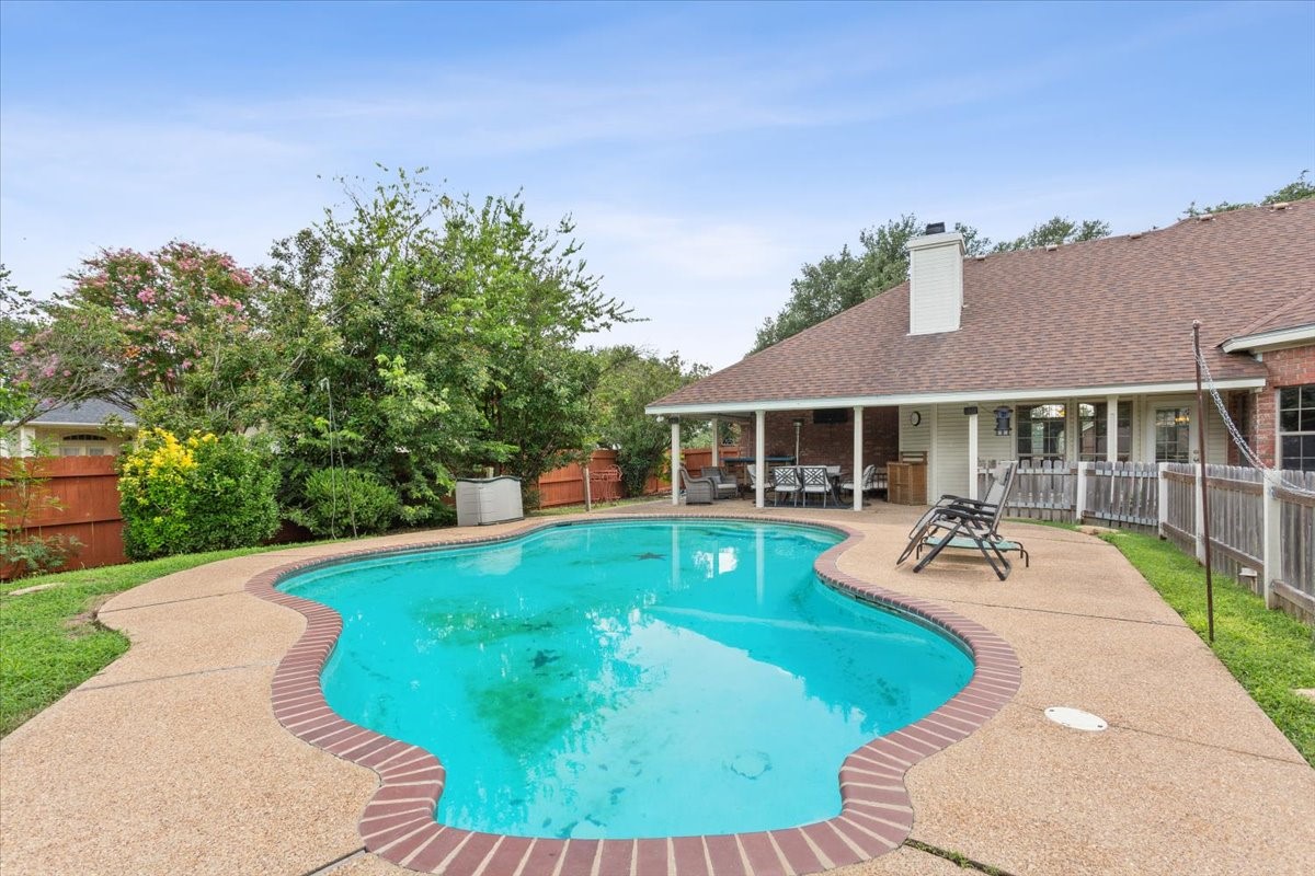 1102 Evening Sun Lane