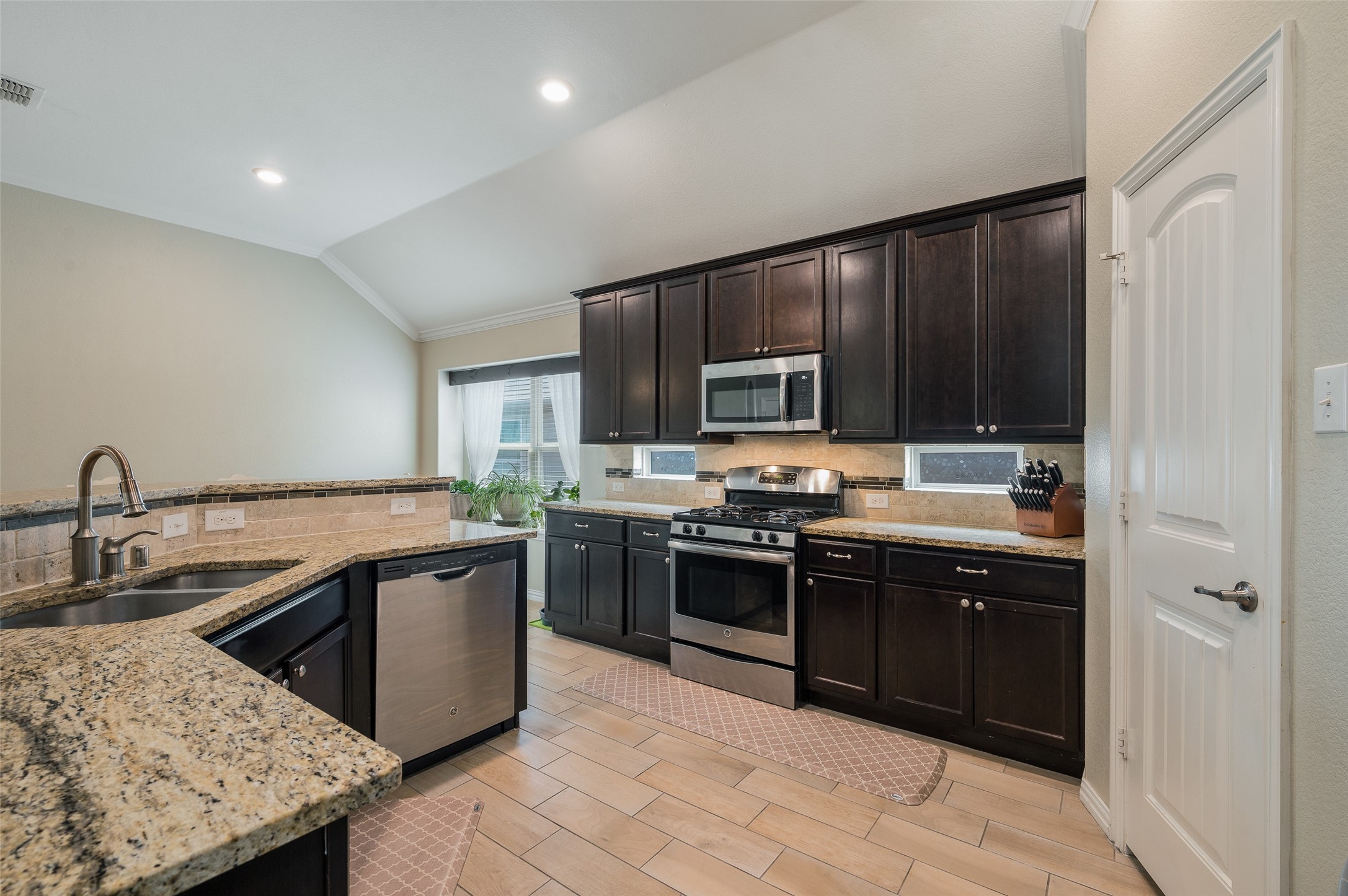 545 Salida Road