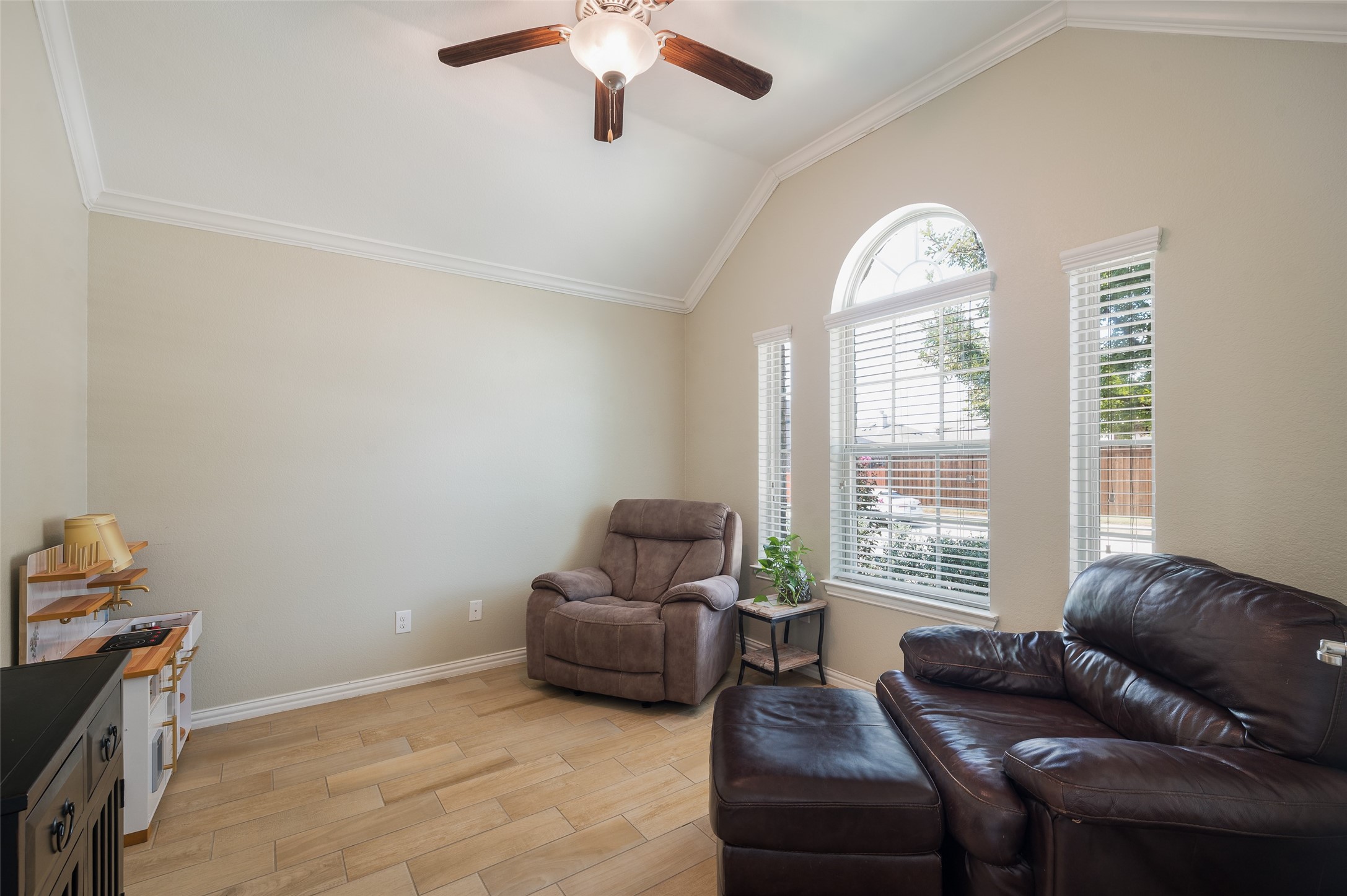 545 Salida Road