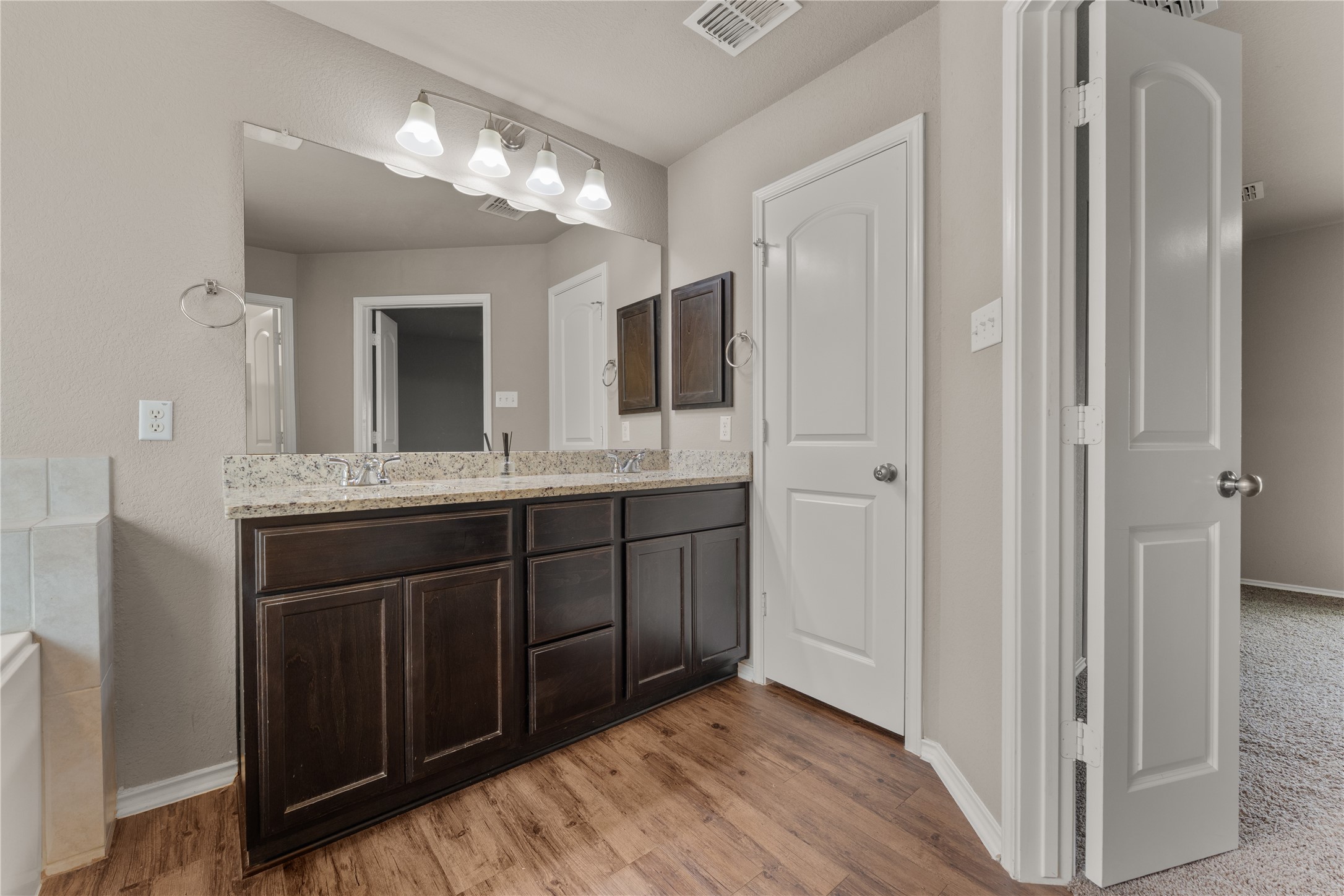 4100 Los Robles Ranch Road