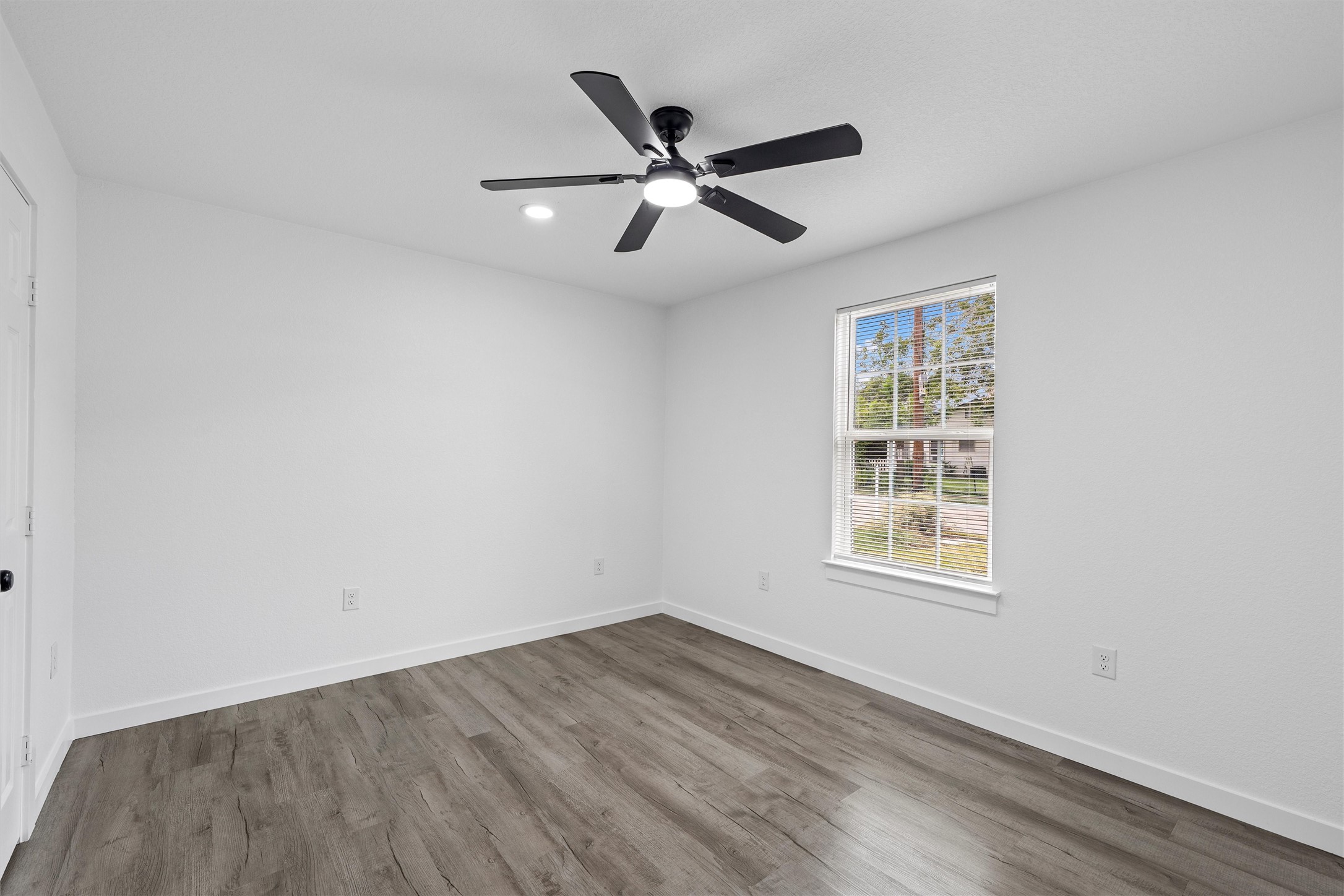 3400 Daughtrey Avenue