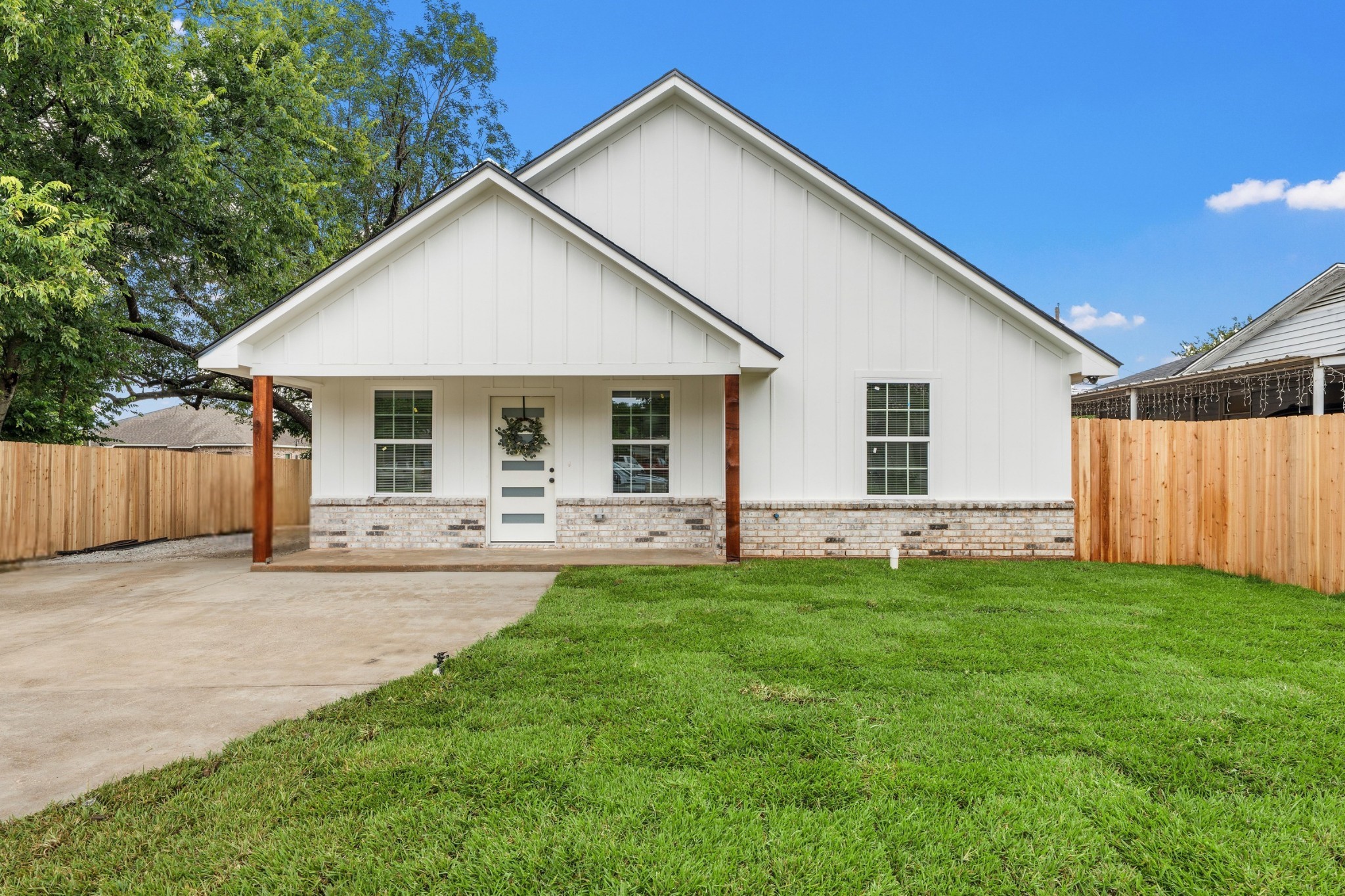 3400 Daughtrey Avenue