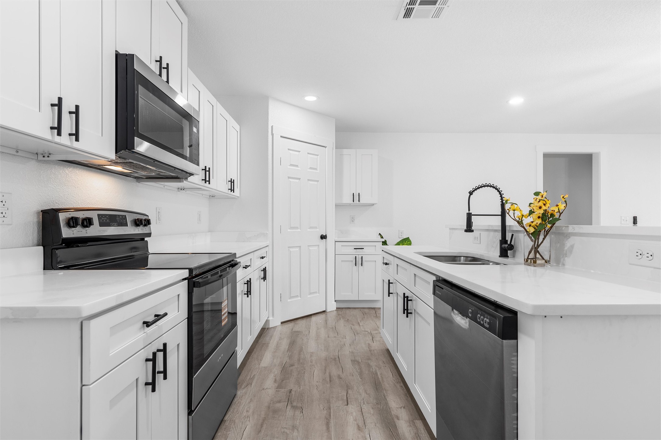 3400 Daughtrey Avenue