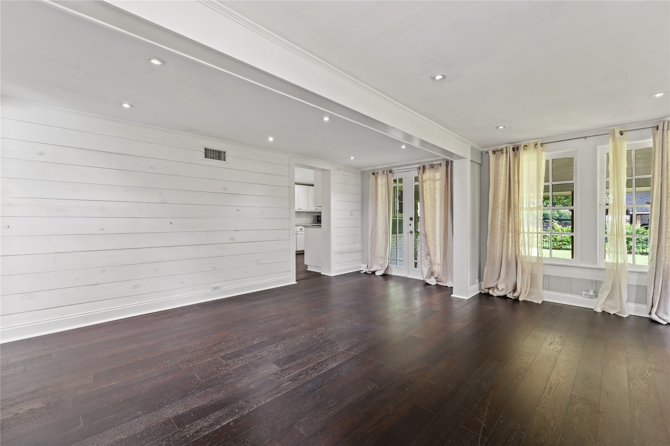 419 Oriental Road