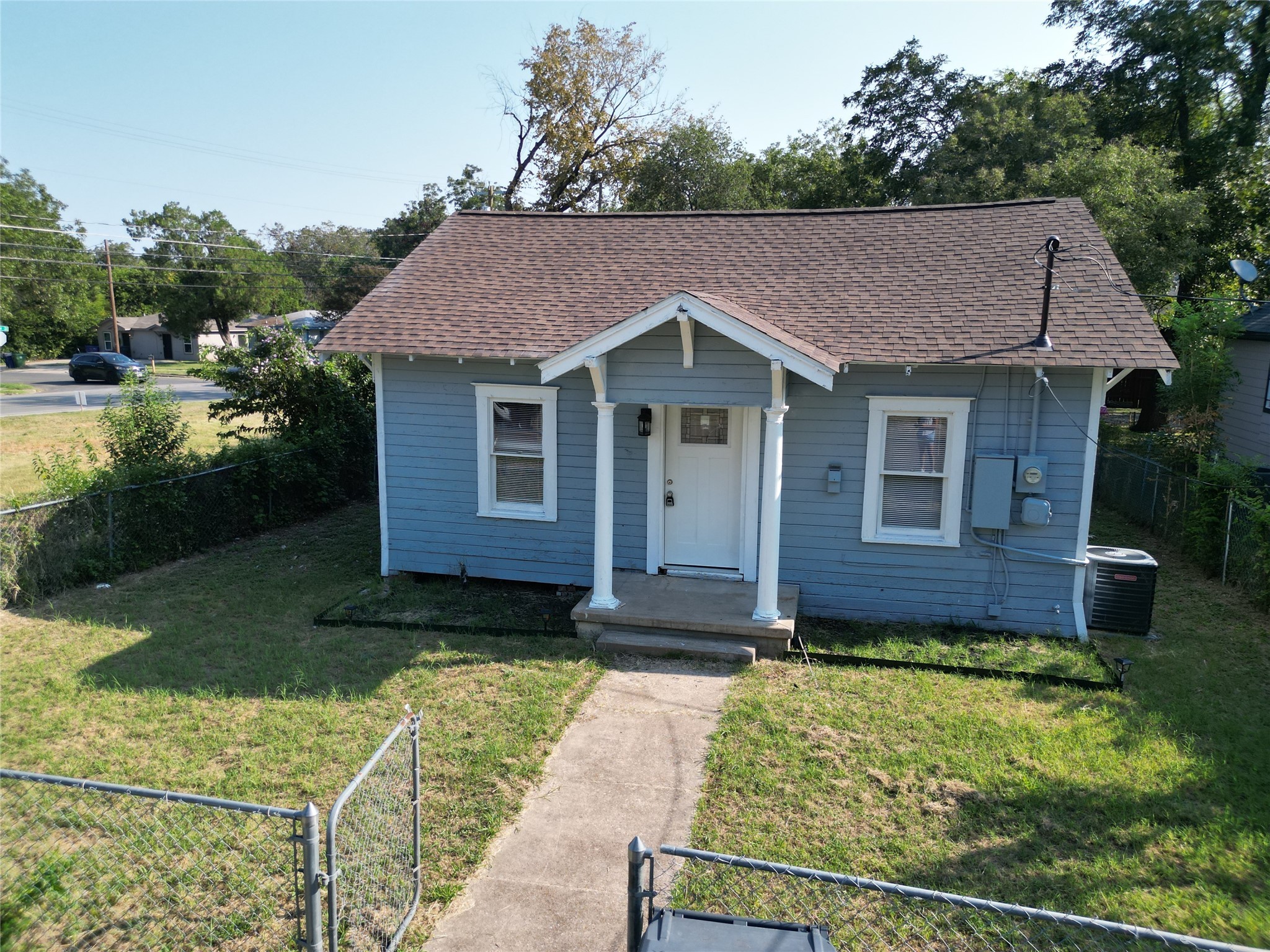 1405 N 11th Street