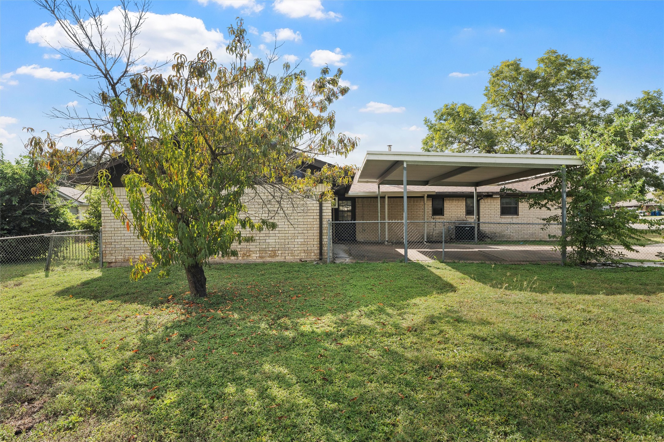 300 Ivy Lane