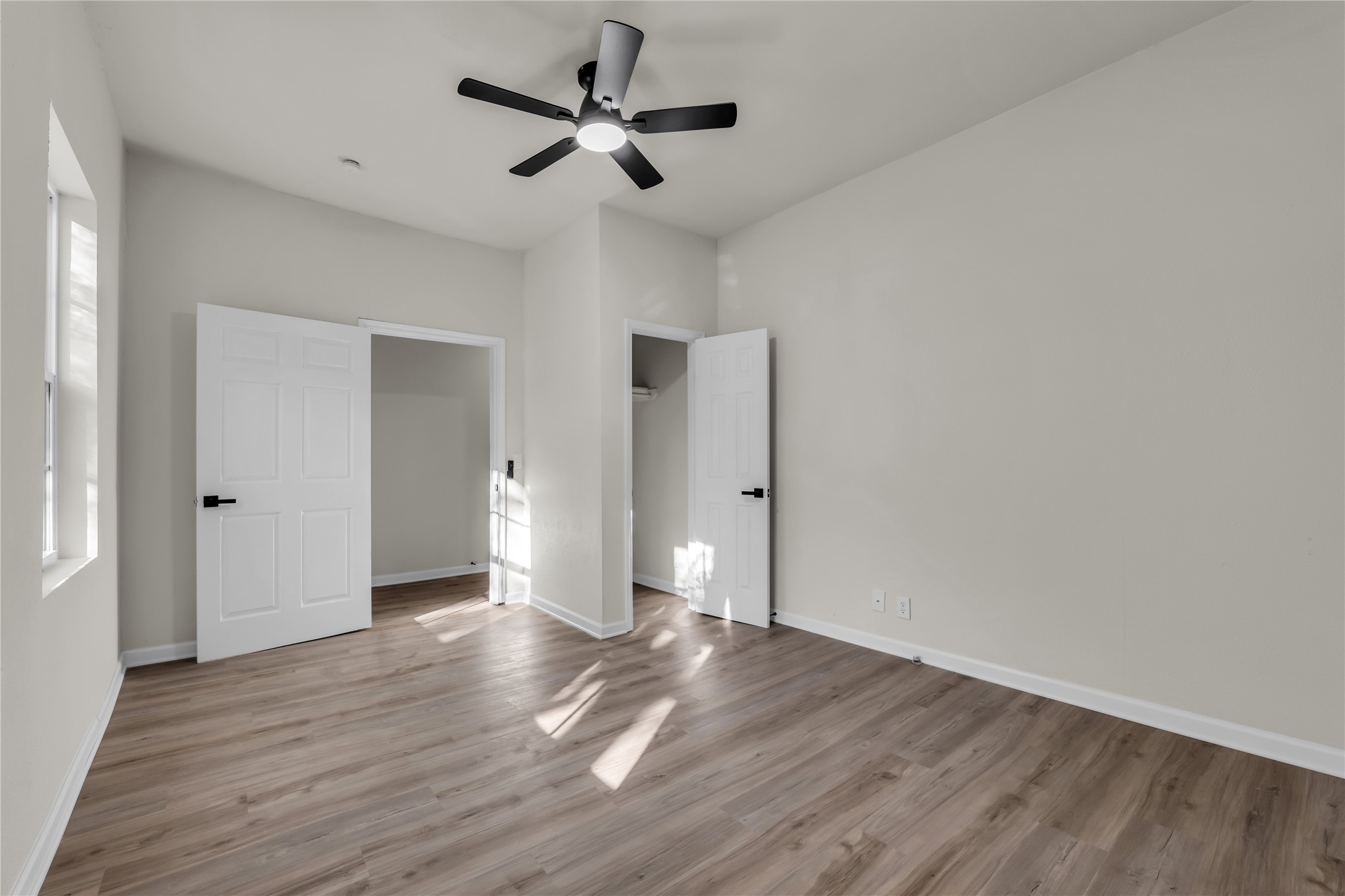 2524 Mcferrin Avenue