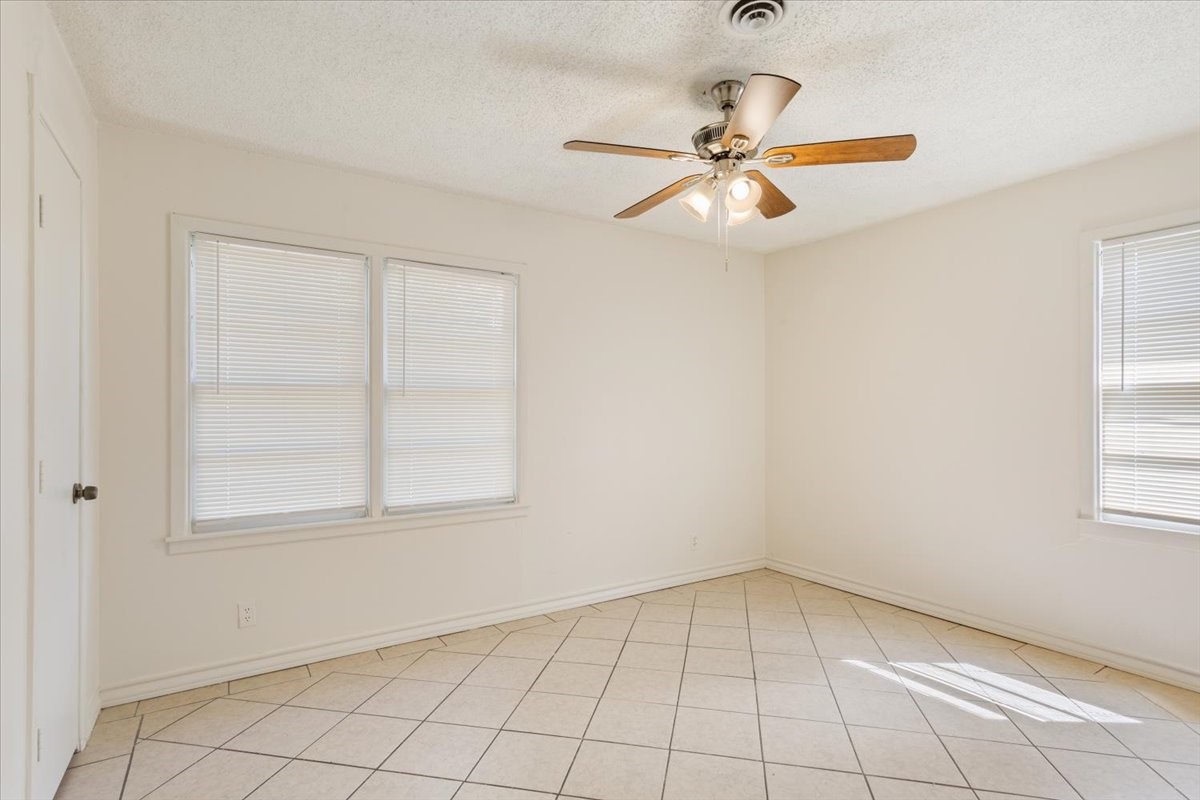 2424 S 26th Street