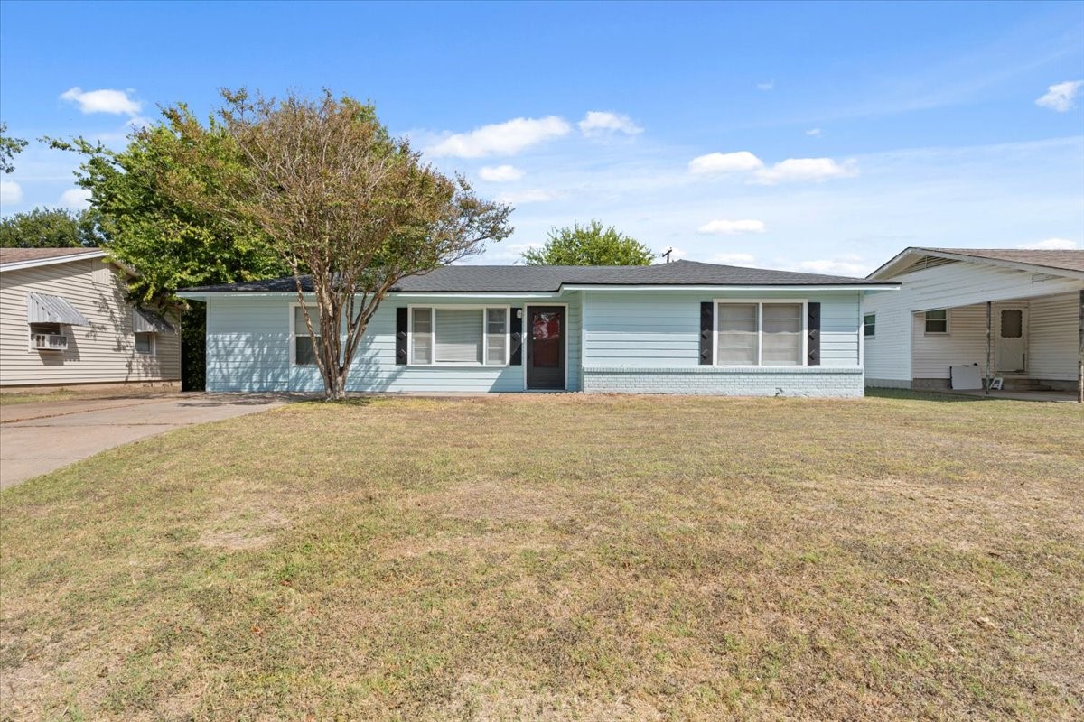 2424 S 26th Street