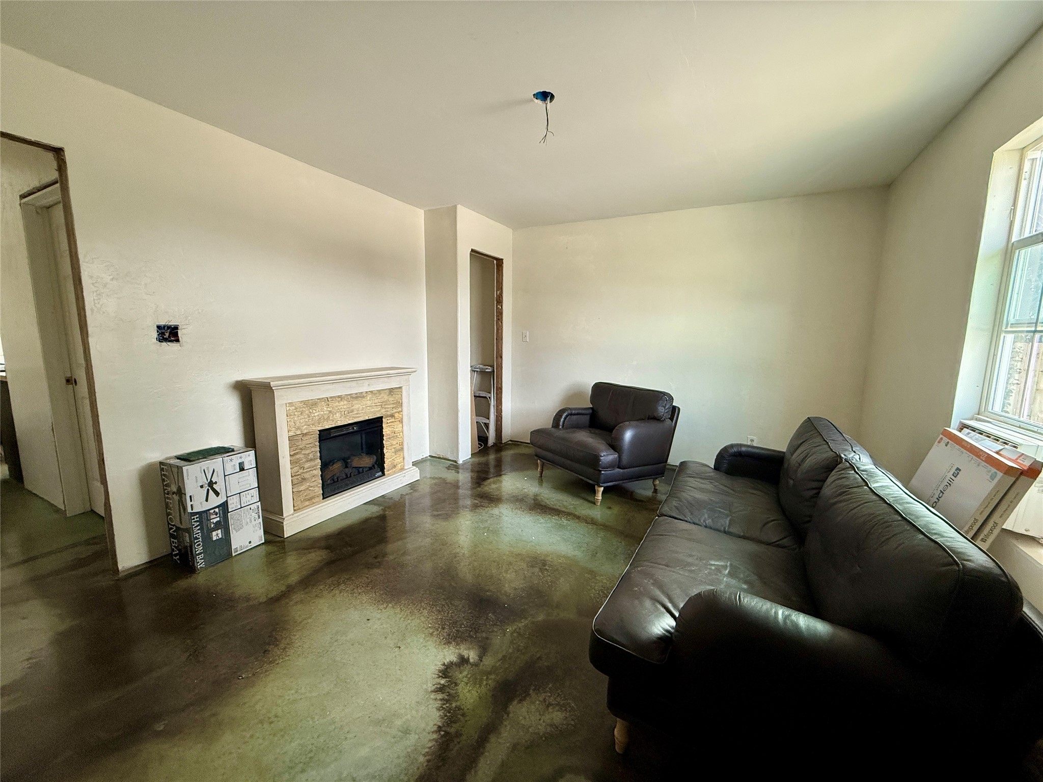1012 Speegle Road