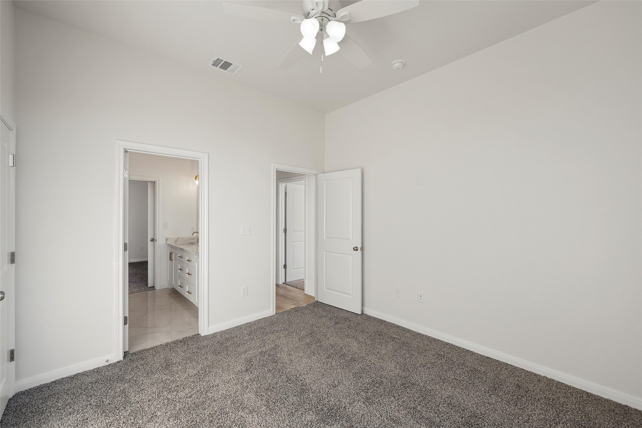 912 Gallant Fox Road