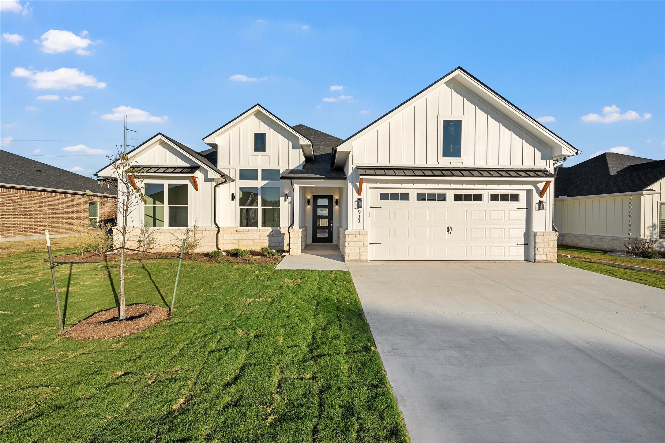 912 Gallant Fox Road