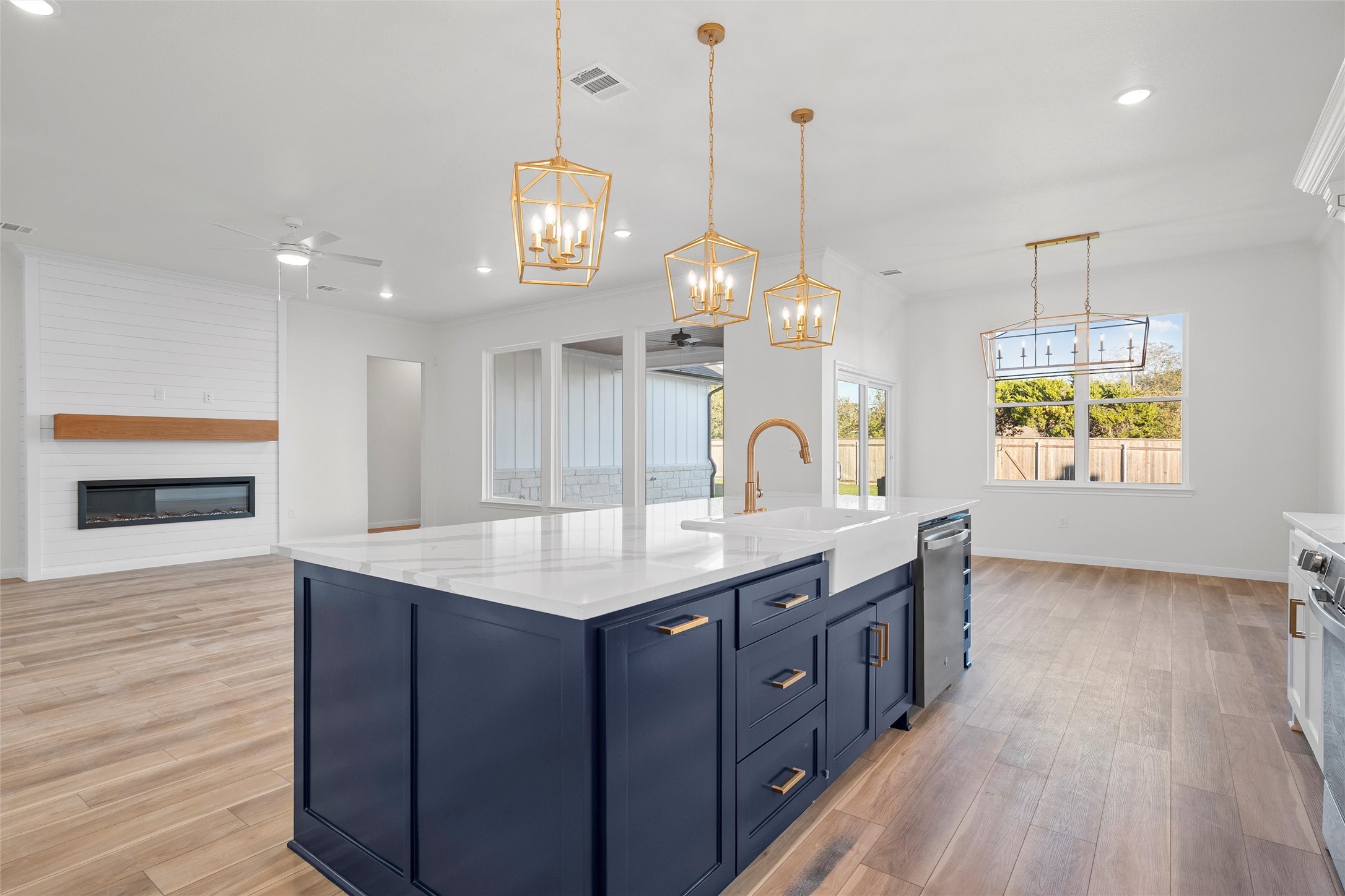 912 Gallant Fox Road