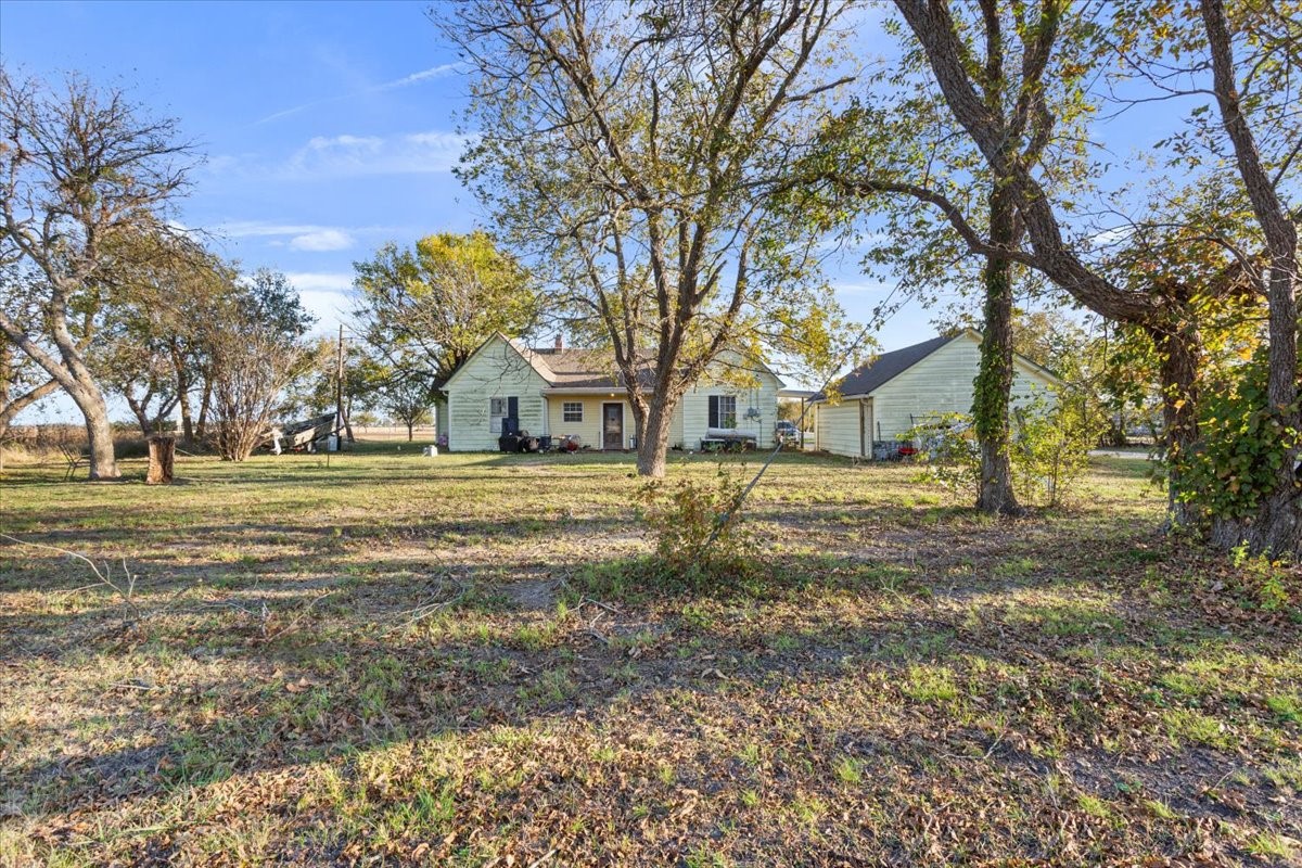 1601 E Texas Avenue