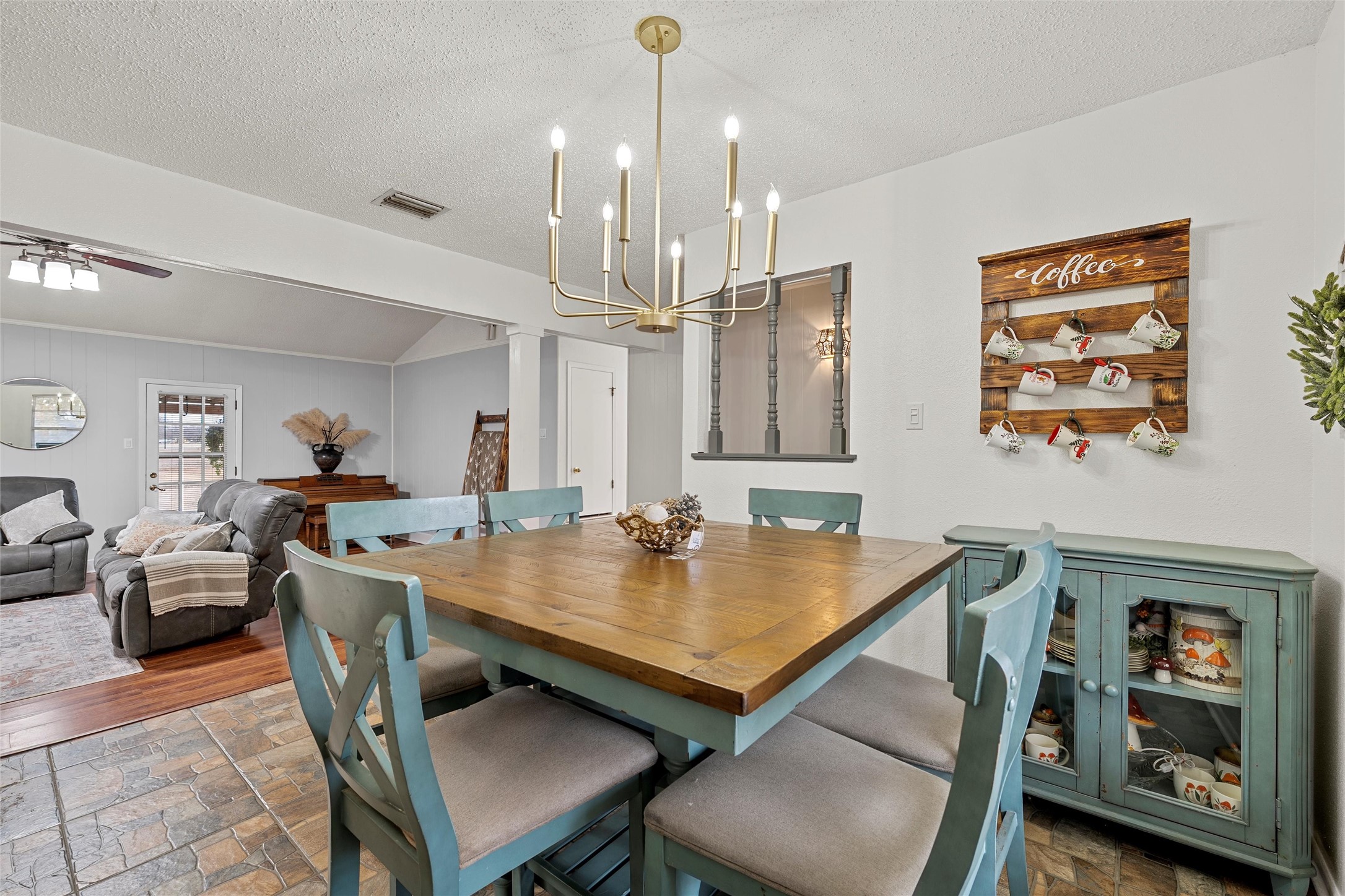 107 Woody Ray Drive
