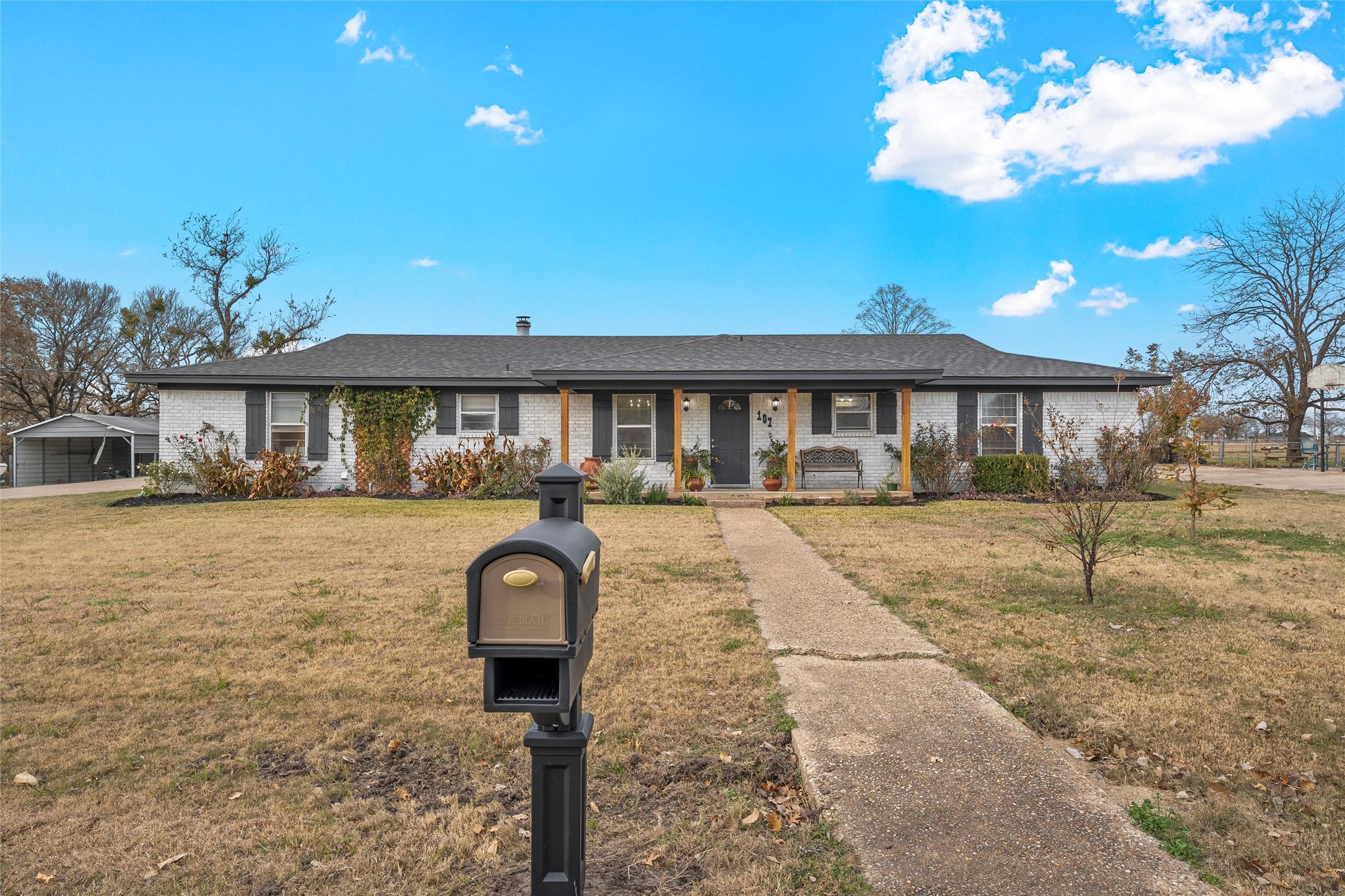 107 Woody Ray Drive