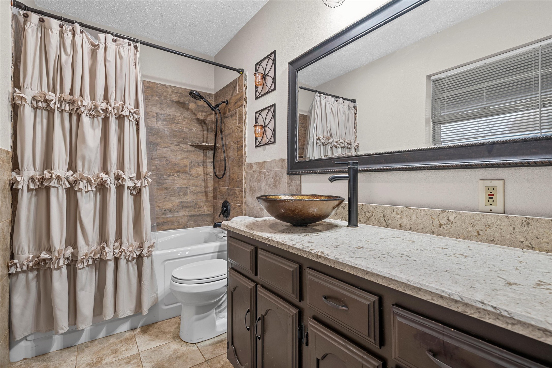 107 Woody Ray Drive