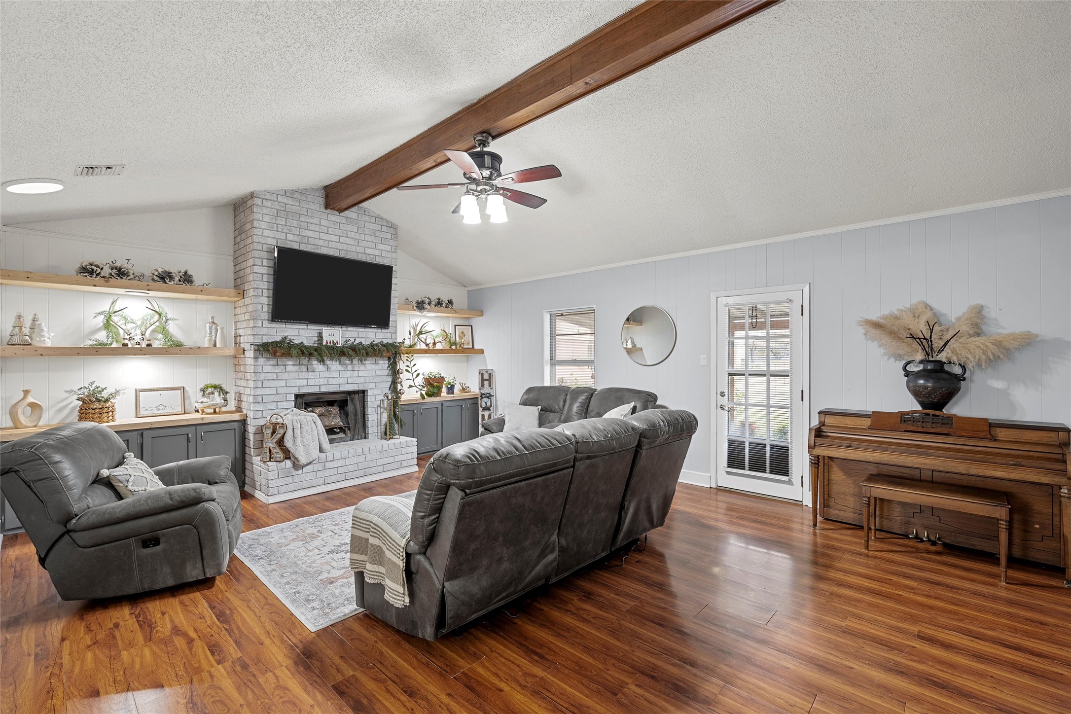 107 Woody Ray Drive
