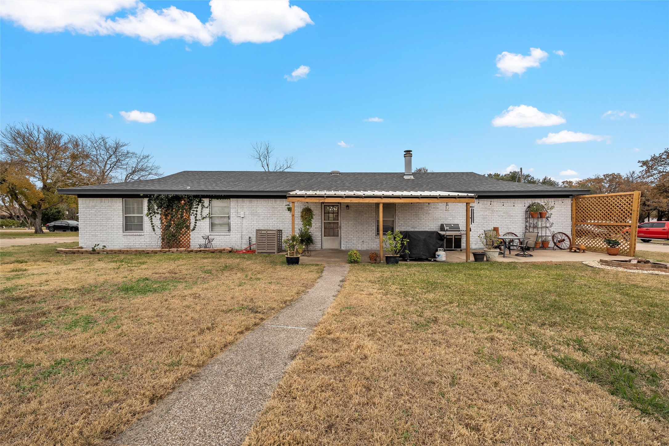 107 Woody Ray Drive