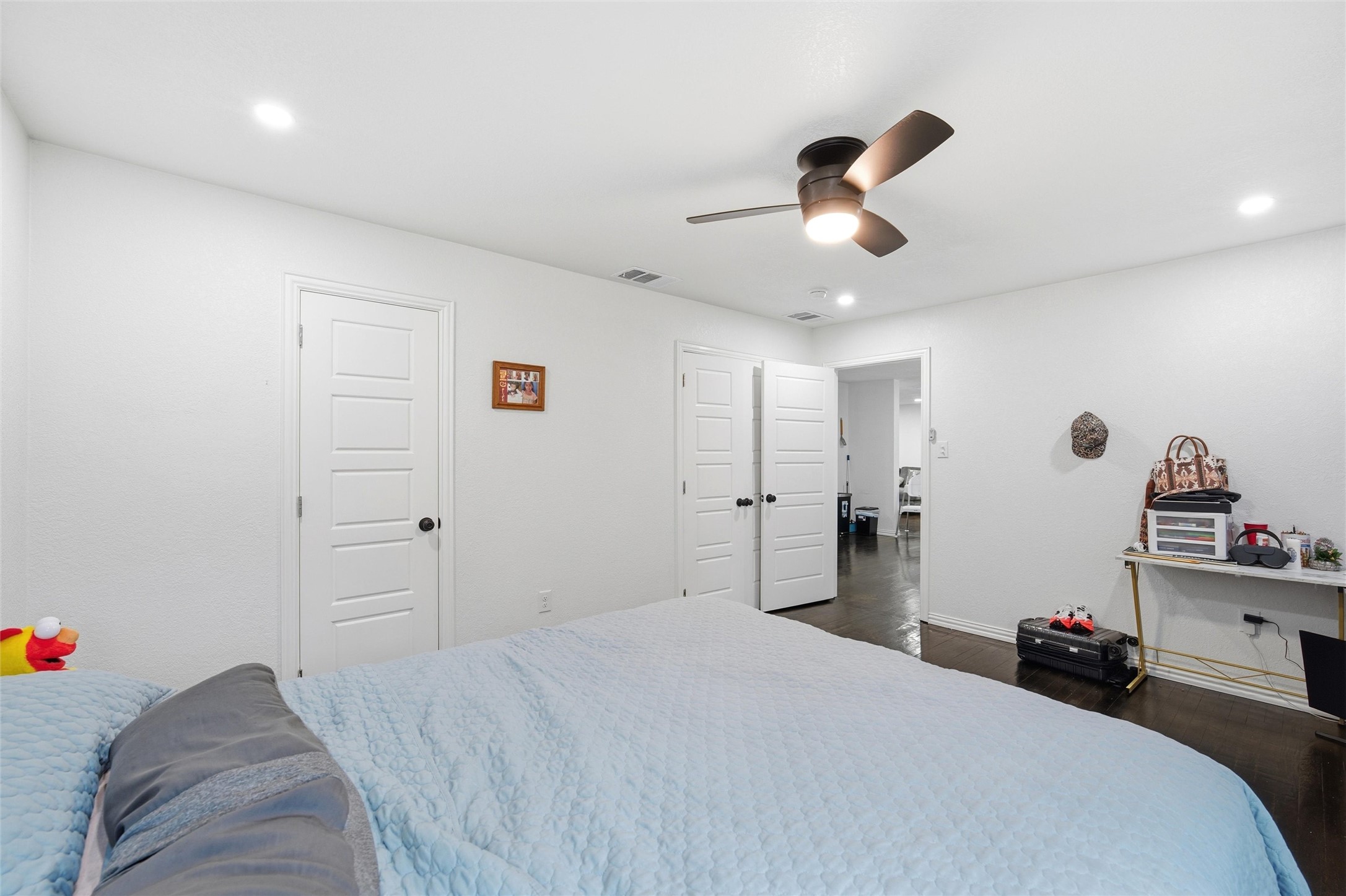 1020 E Walnut Street