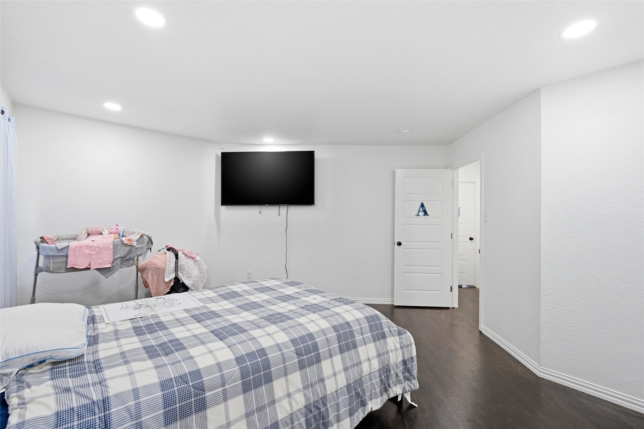 1020 E Walnut Street