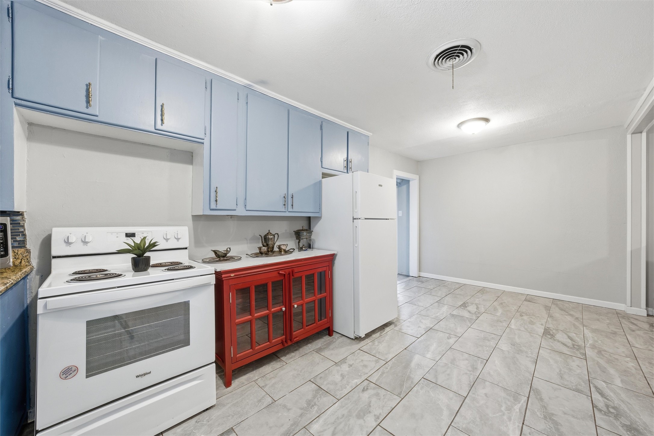 2524 S 27th Street