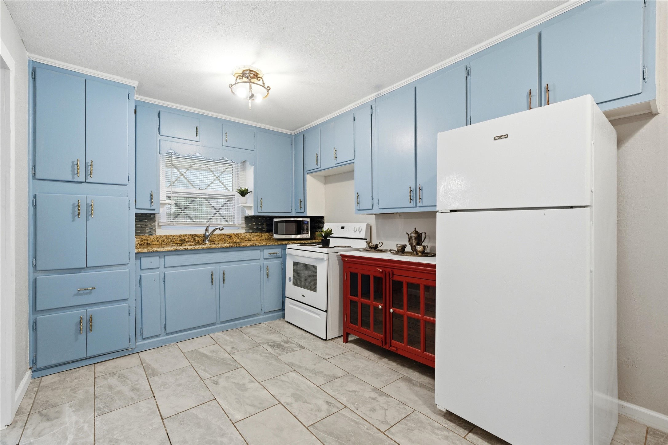 2524 S 27th Street