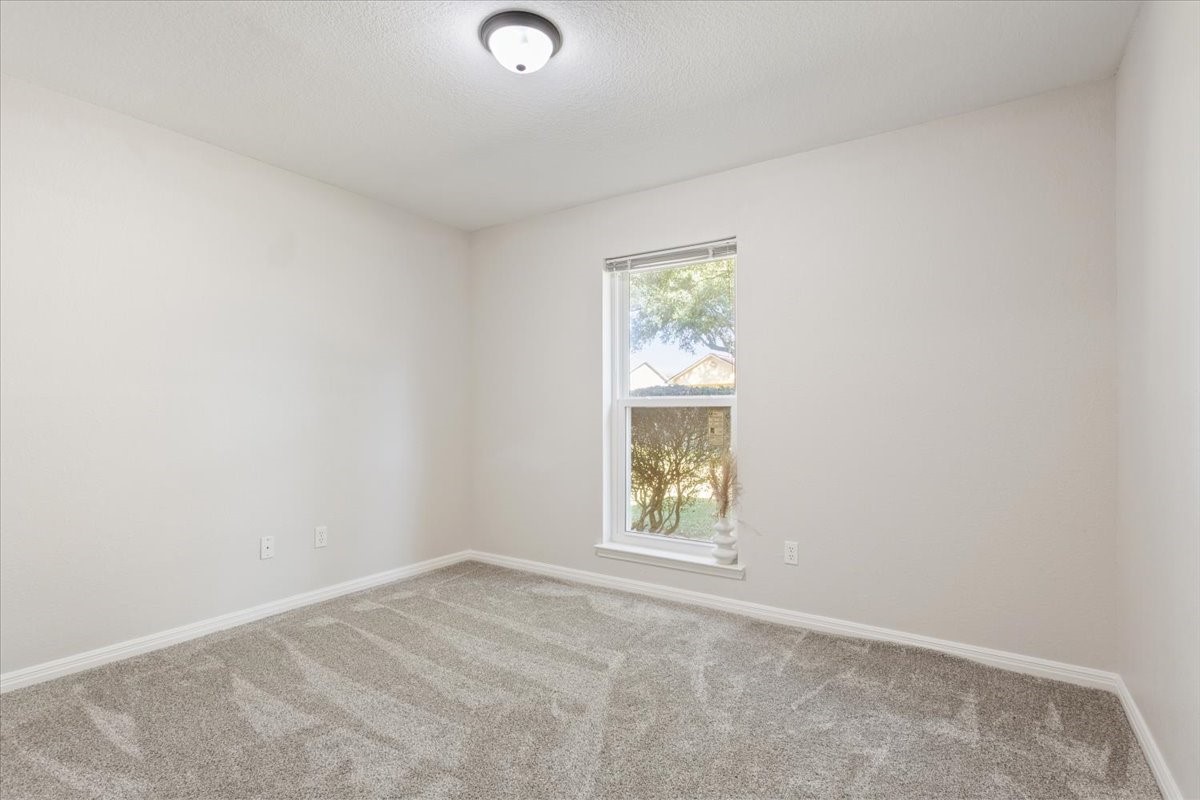 327 E Chapman Road