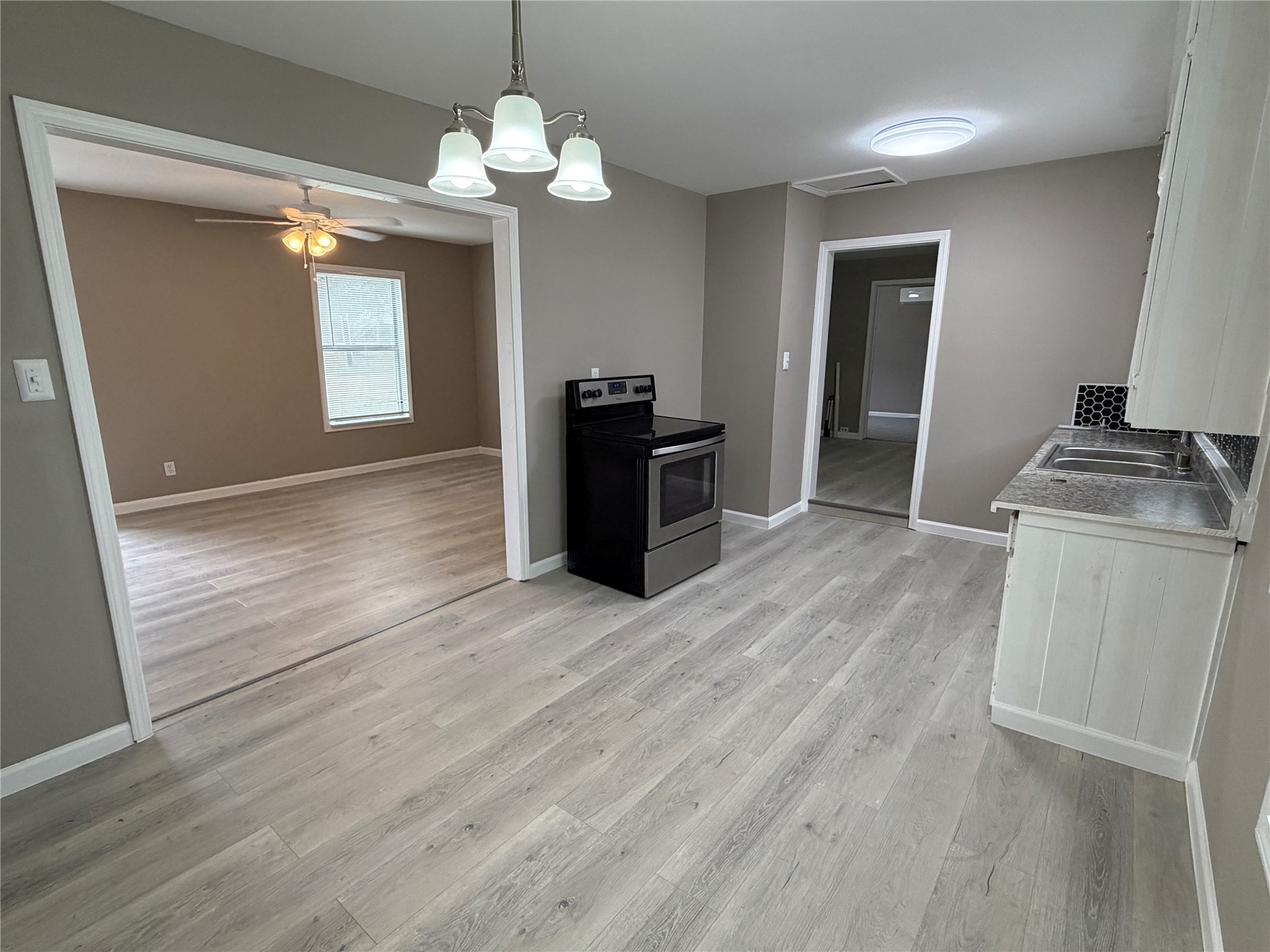 1216 Holly Vista Street