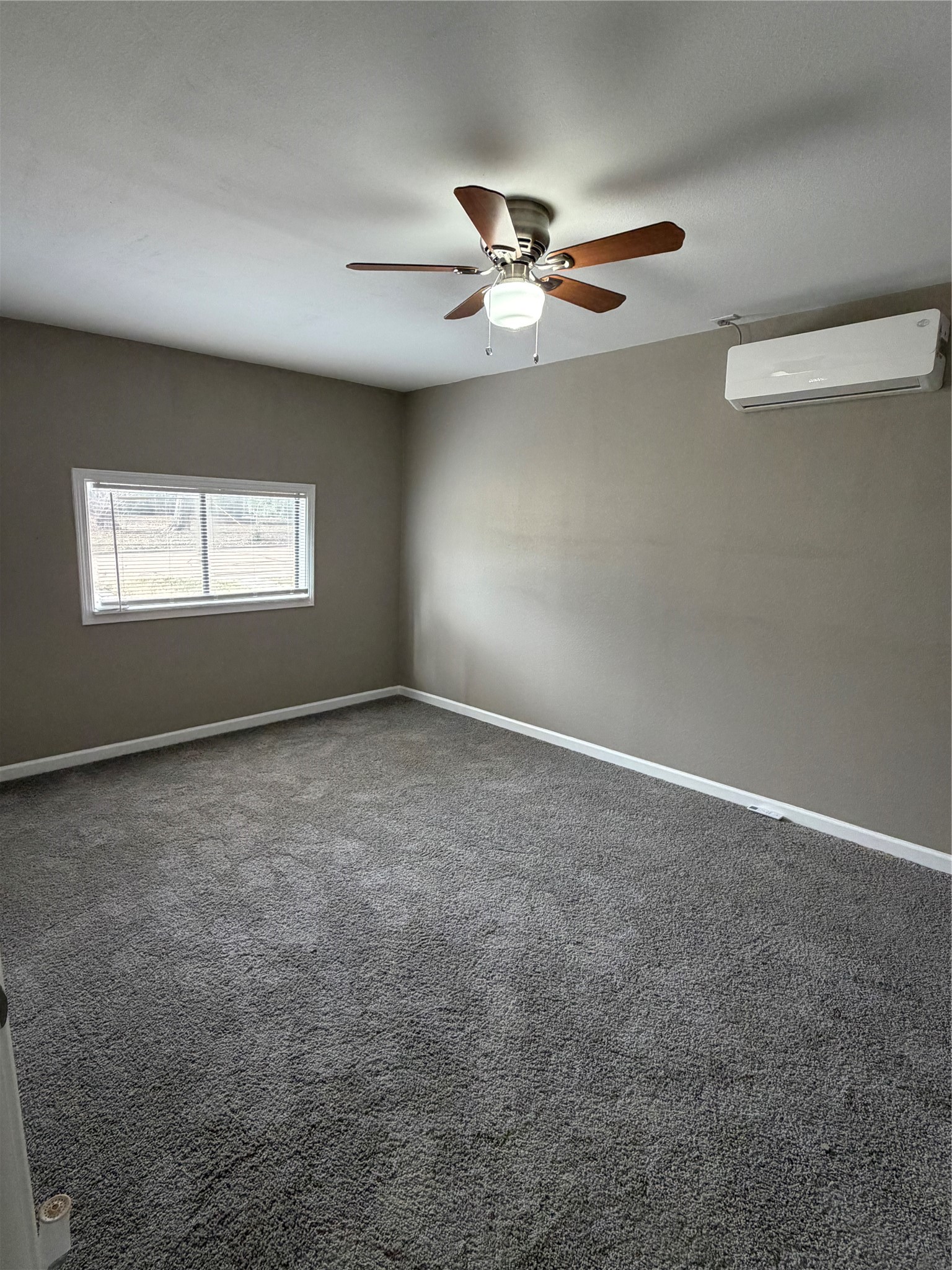 1216 Holly Vista Street