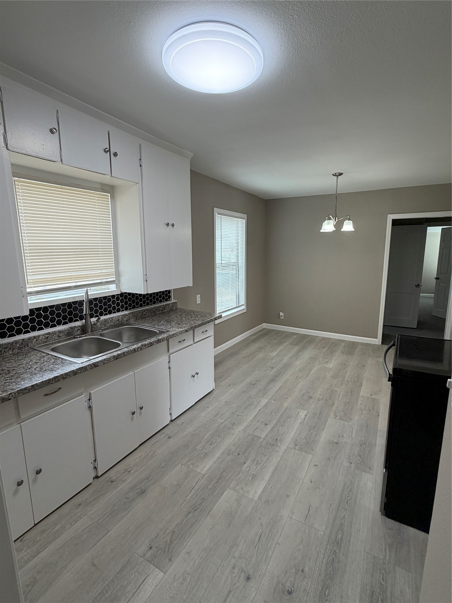 1216 Holly Vista Street