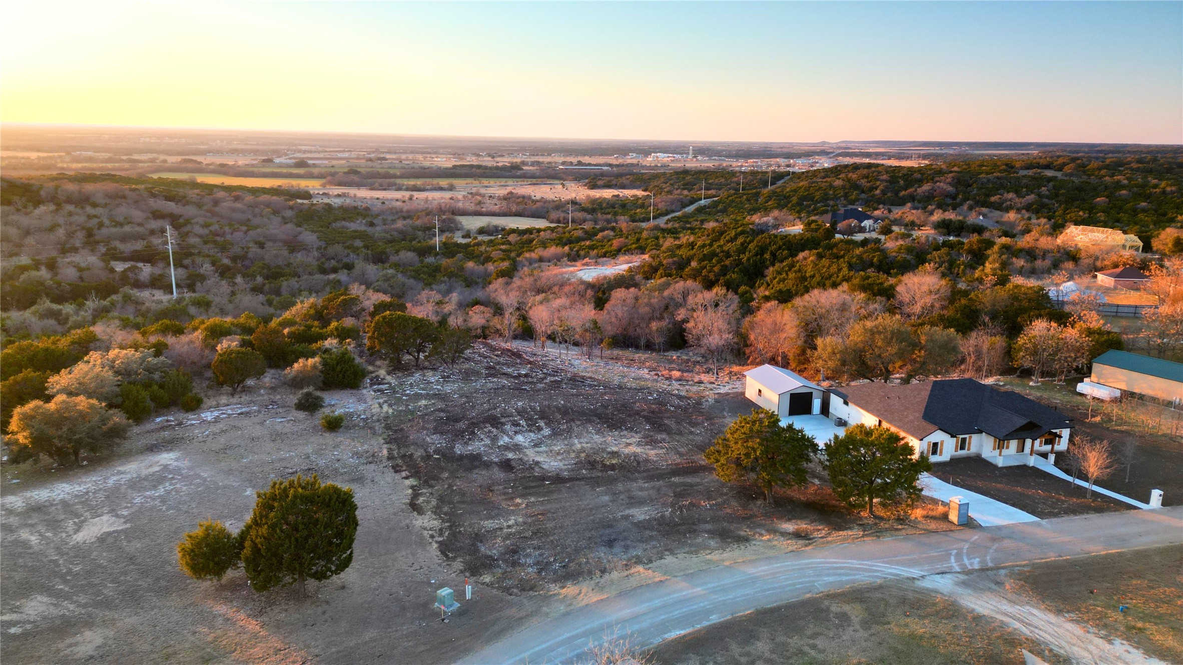 1011 Cedar Ridge