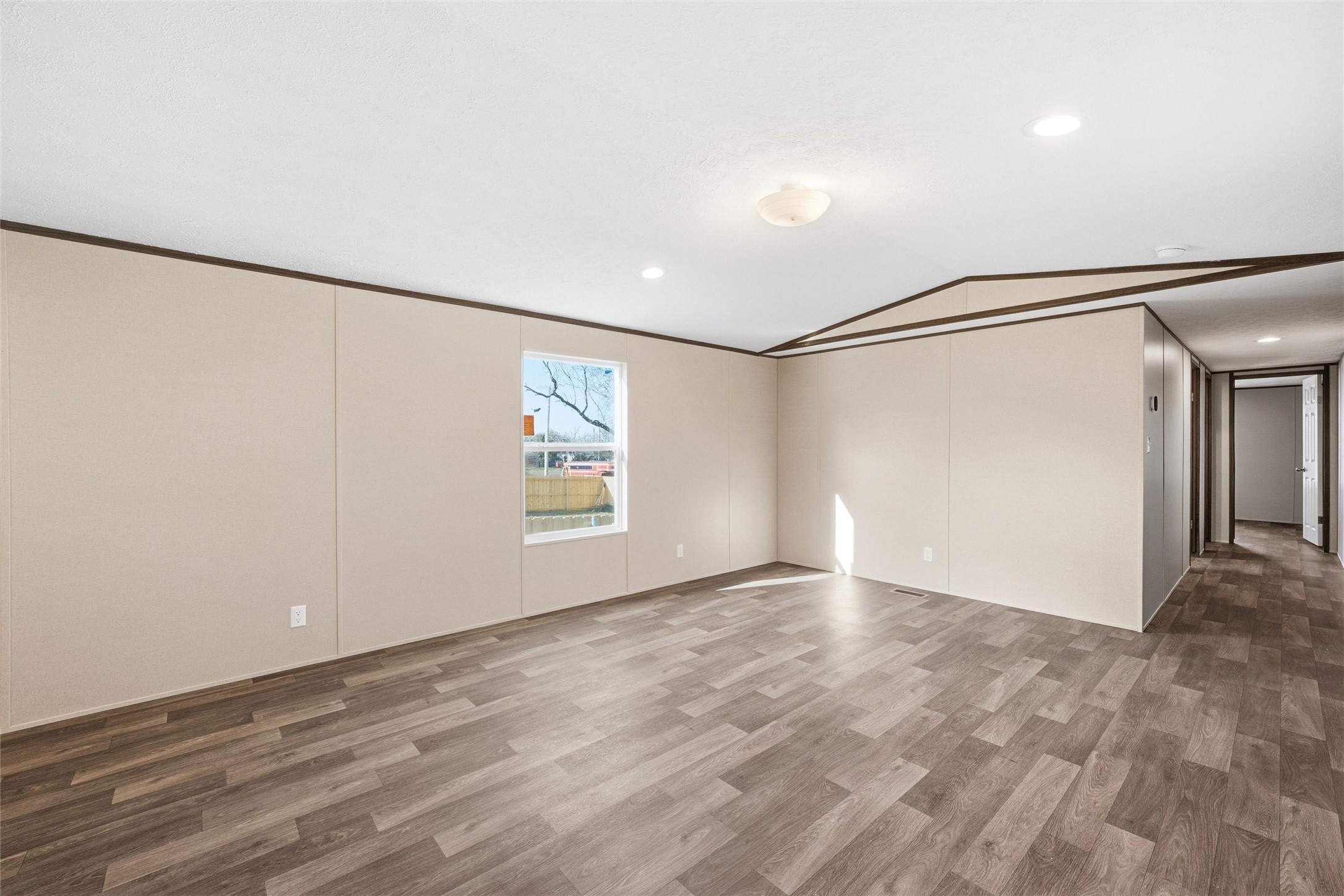 618 E 6th Street A