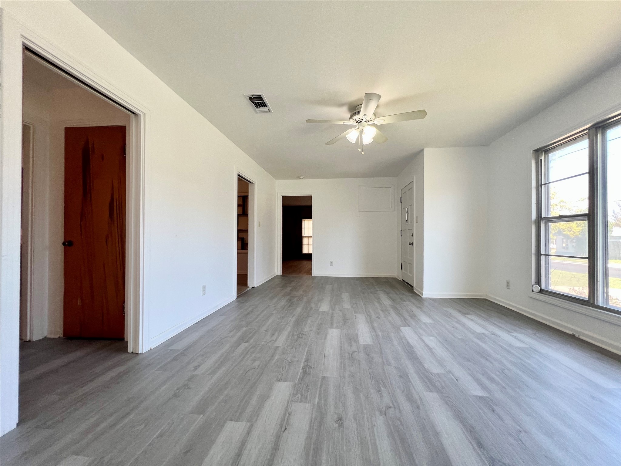 1205 W 10th Street