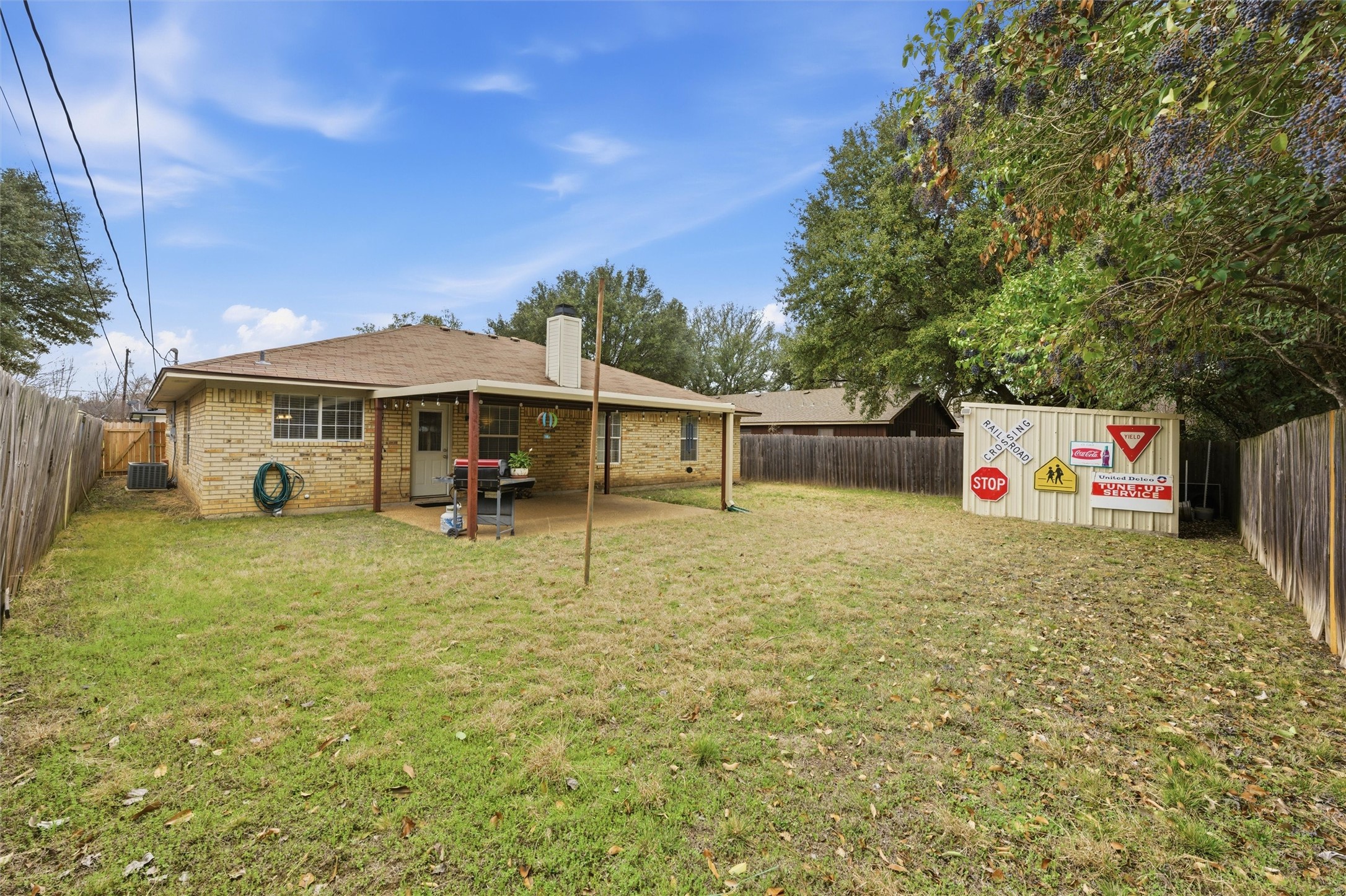 6605 Emerald Drive