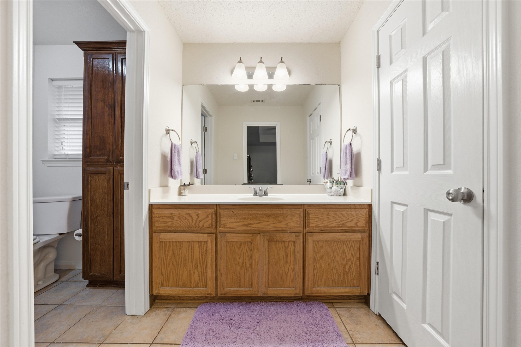 6605 Emerald Drive